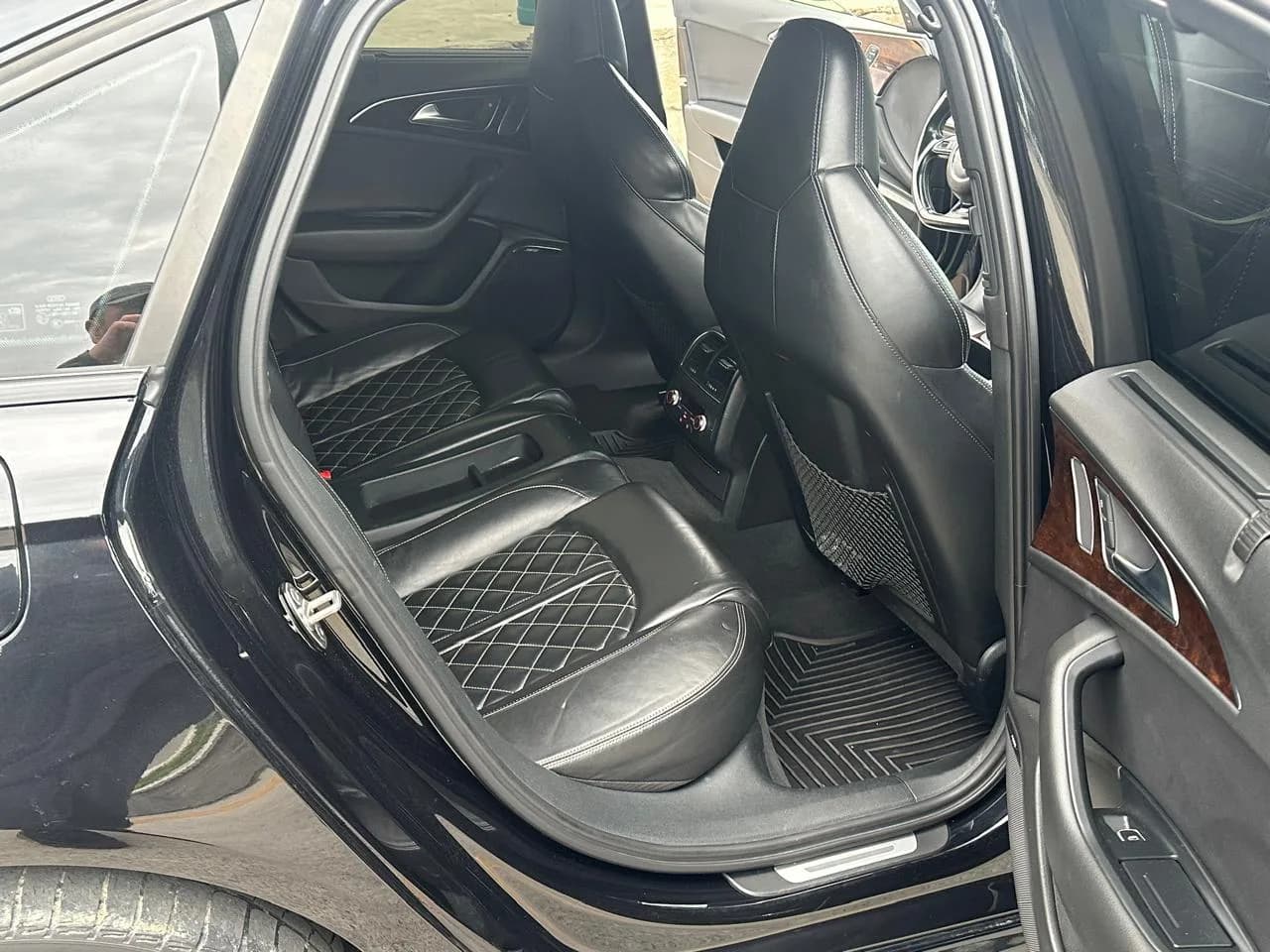 Audi A6 2018 view 10