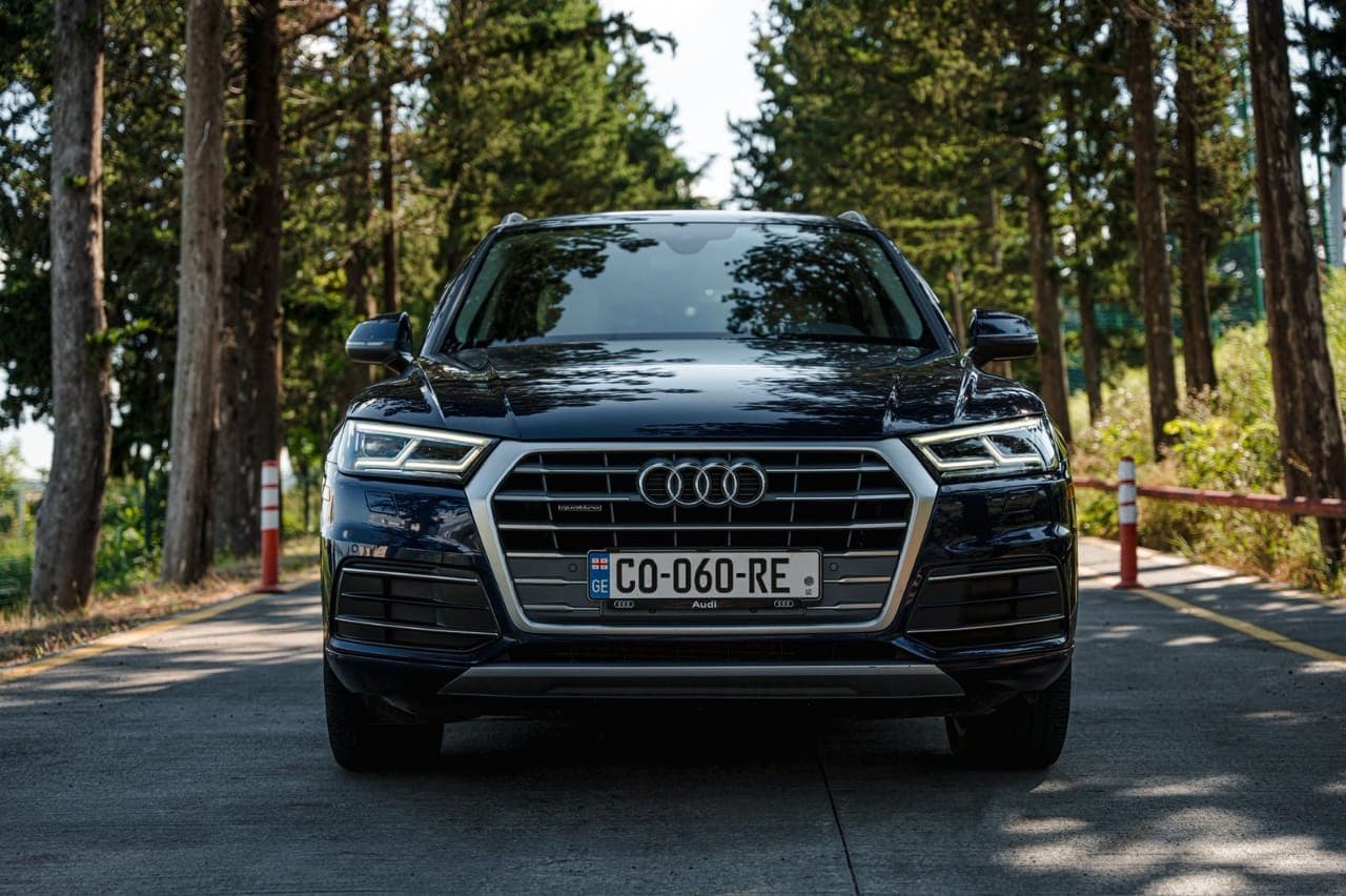 Audi Q5 2017 view 10