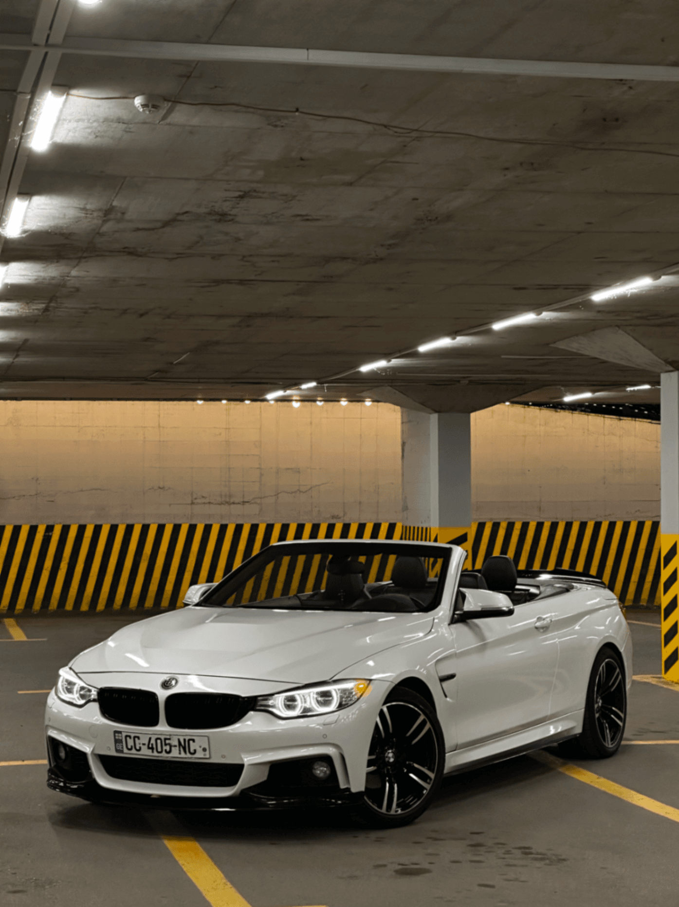იქირავე BMW 428 Convertible 2015