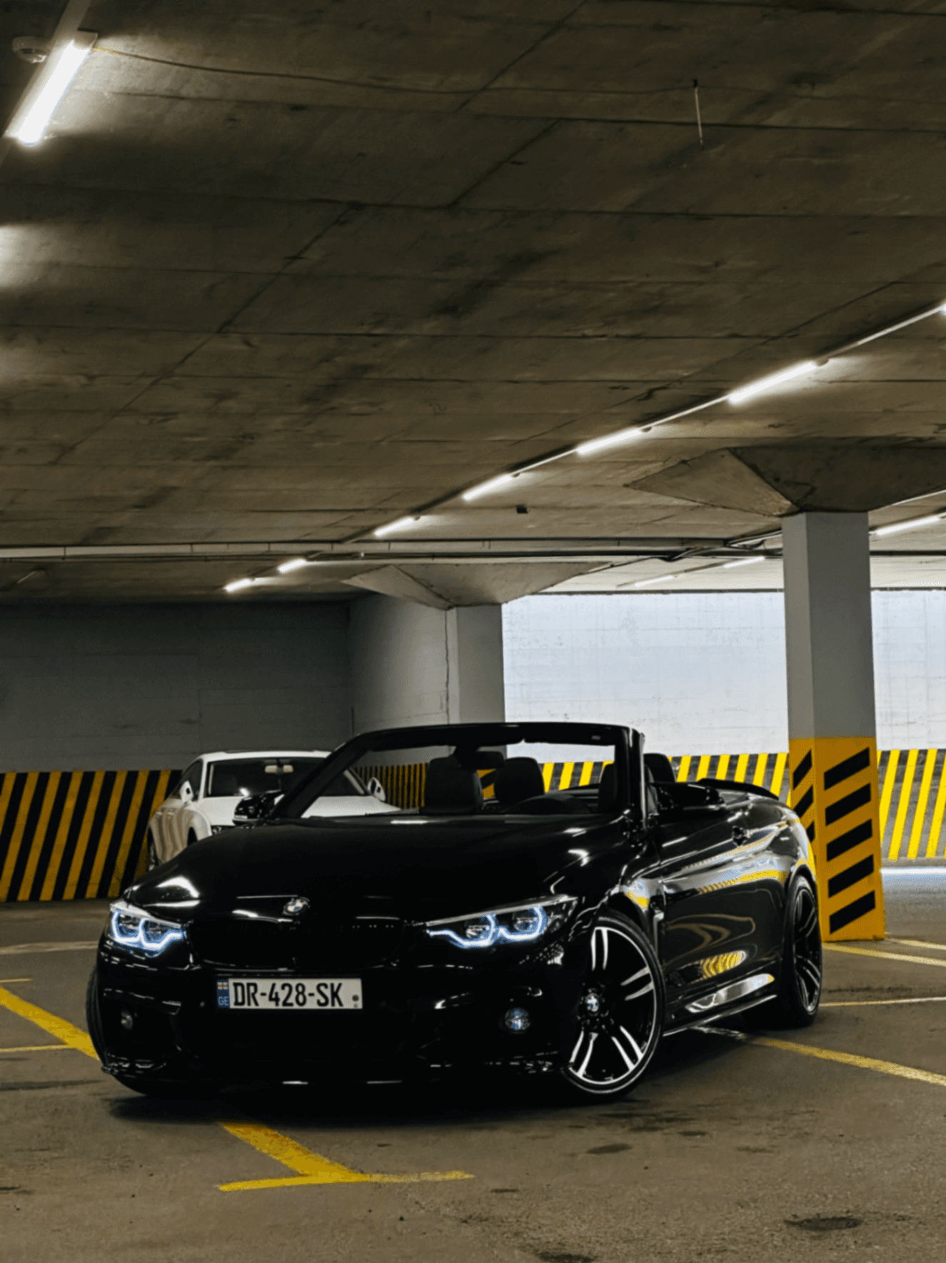 იქირავე BMW 428 Covertible 2016