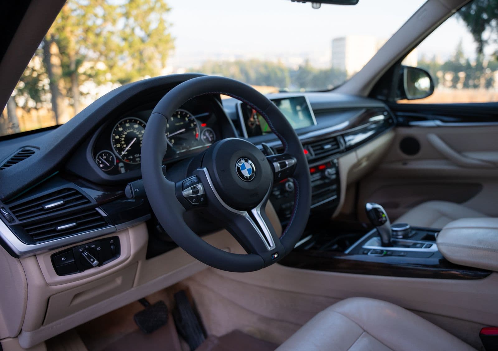 BMW 535I view 5