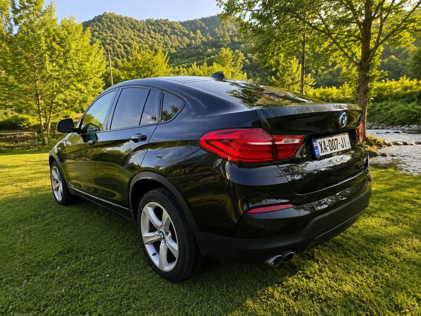 BMW X4 photo 3