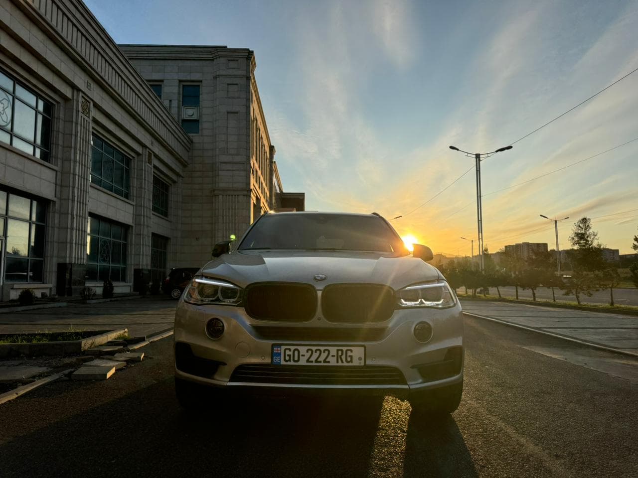 Bmw x5 2017 view 2