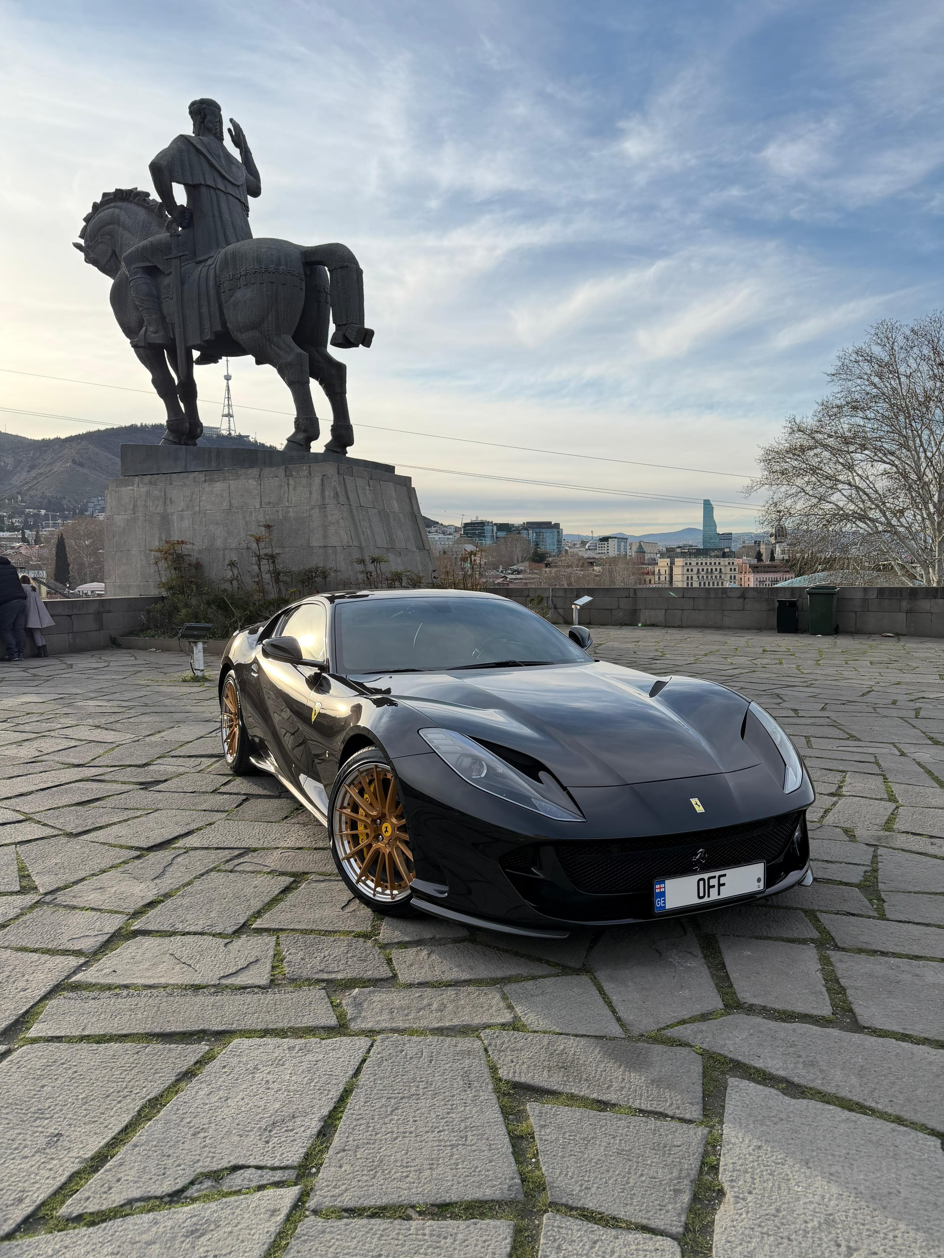 Ferarri  812 super fast 2021 view 1