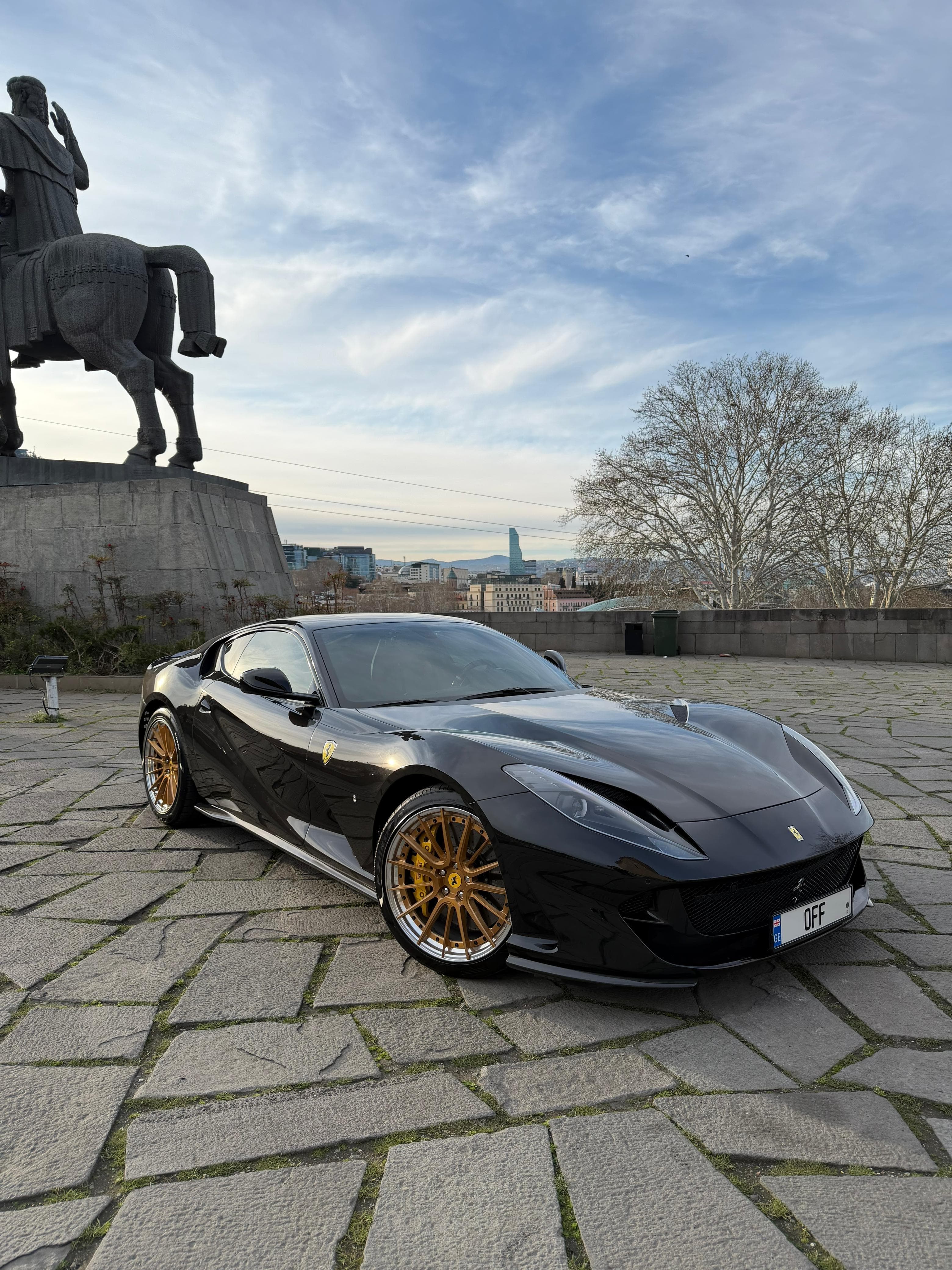 Ferarri  812 super fast 2021 view 2