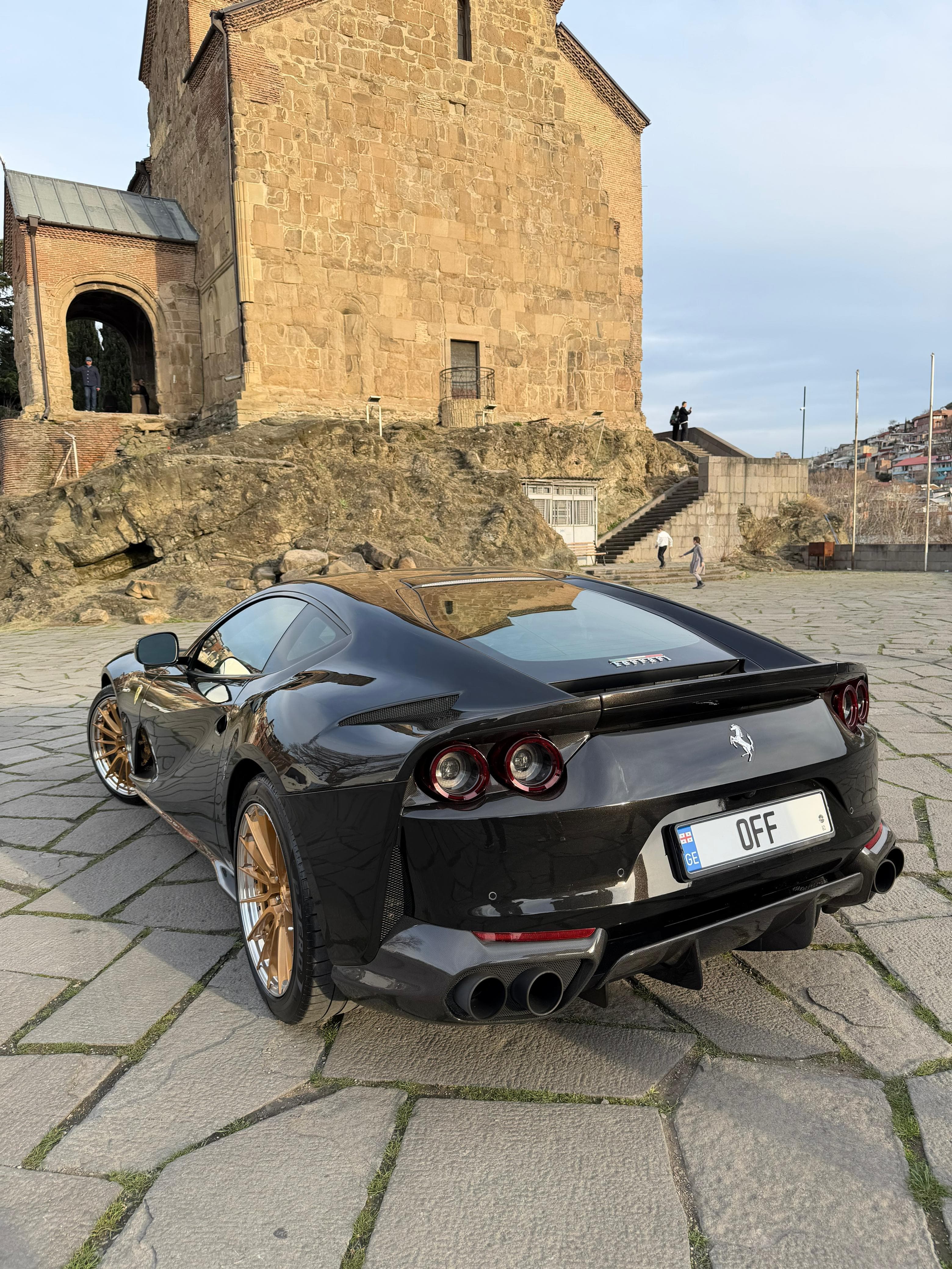 Ferarri  812 super fast 2021 view 4
