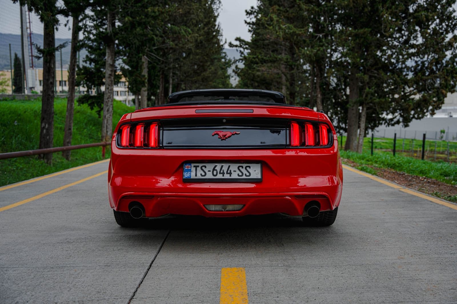 Rent Ford Mustang Mustang in Tbilisi — photo 3