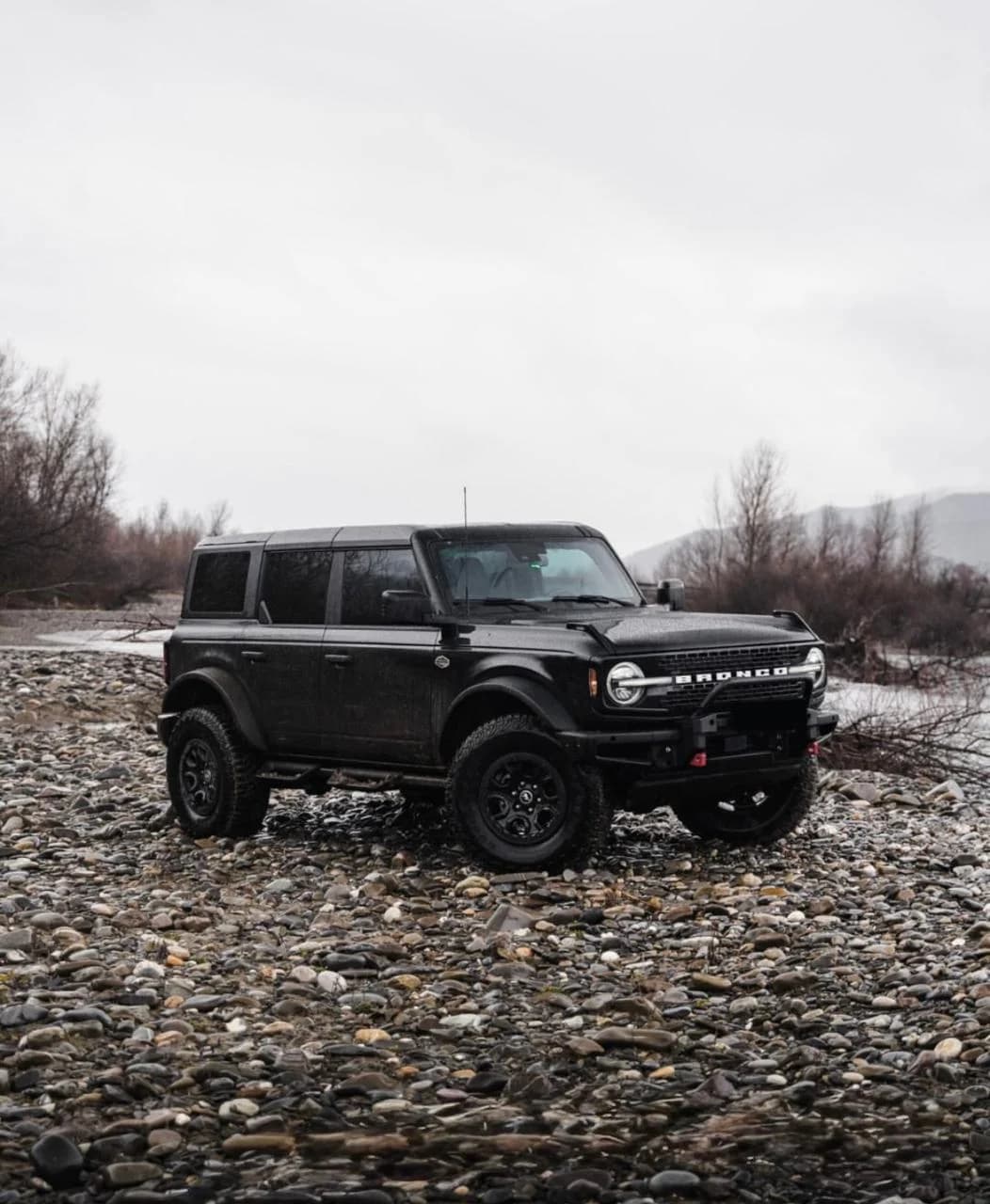 Ford Bronco 2024 view 9