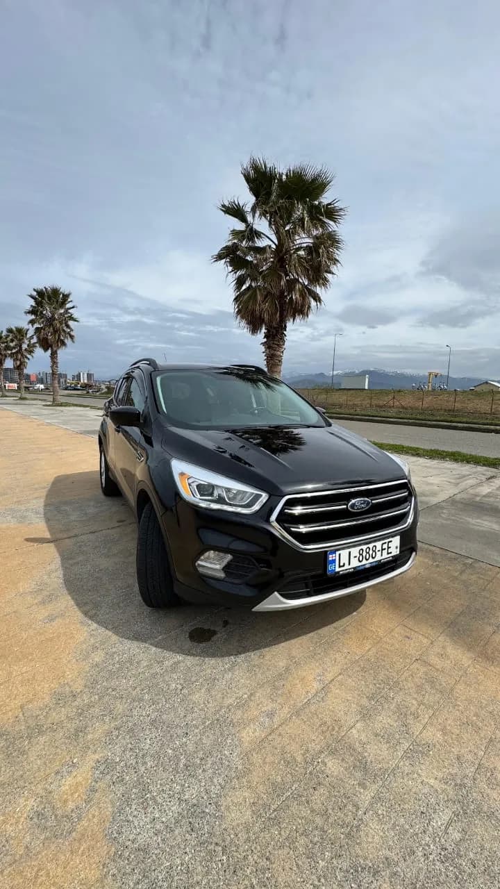FORD ESCAPE SEL photo 2