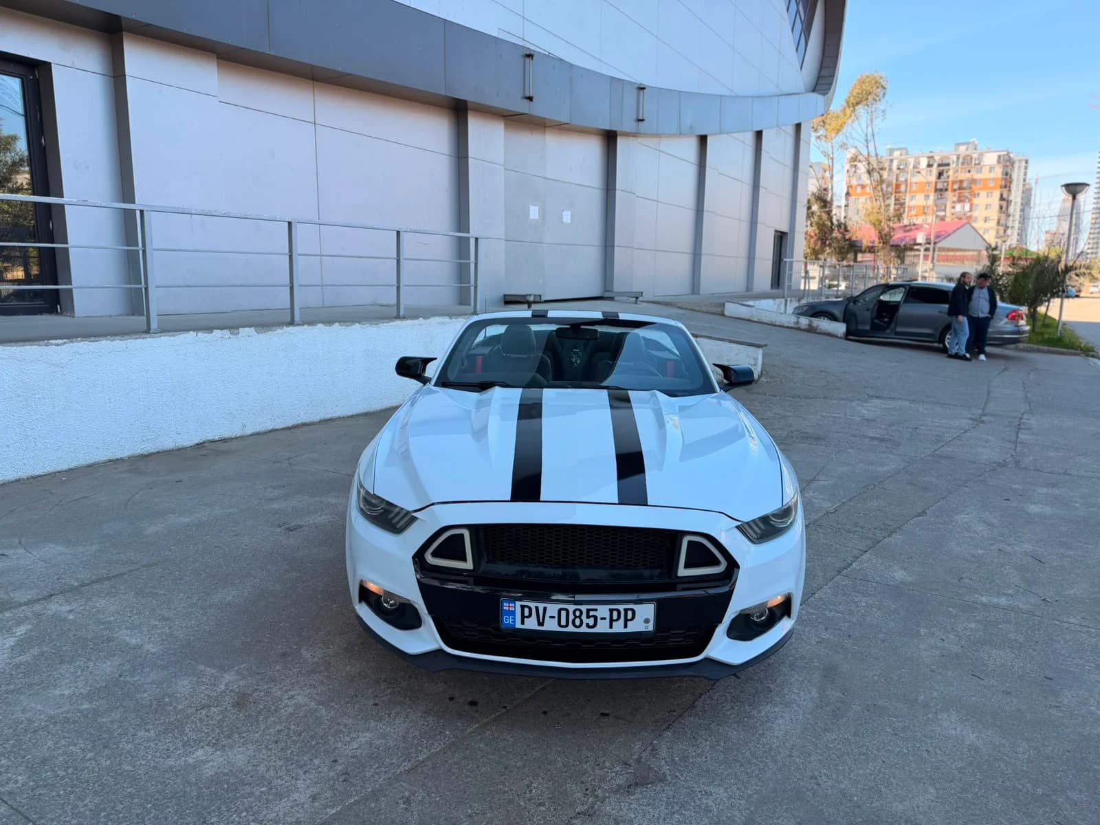 იქირავე Ford mustang