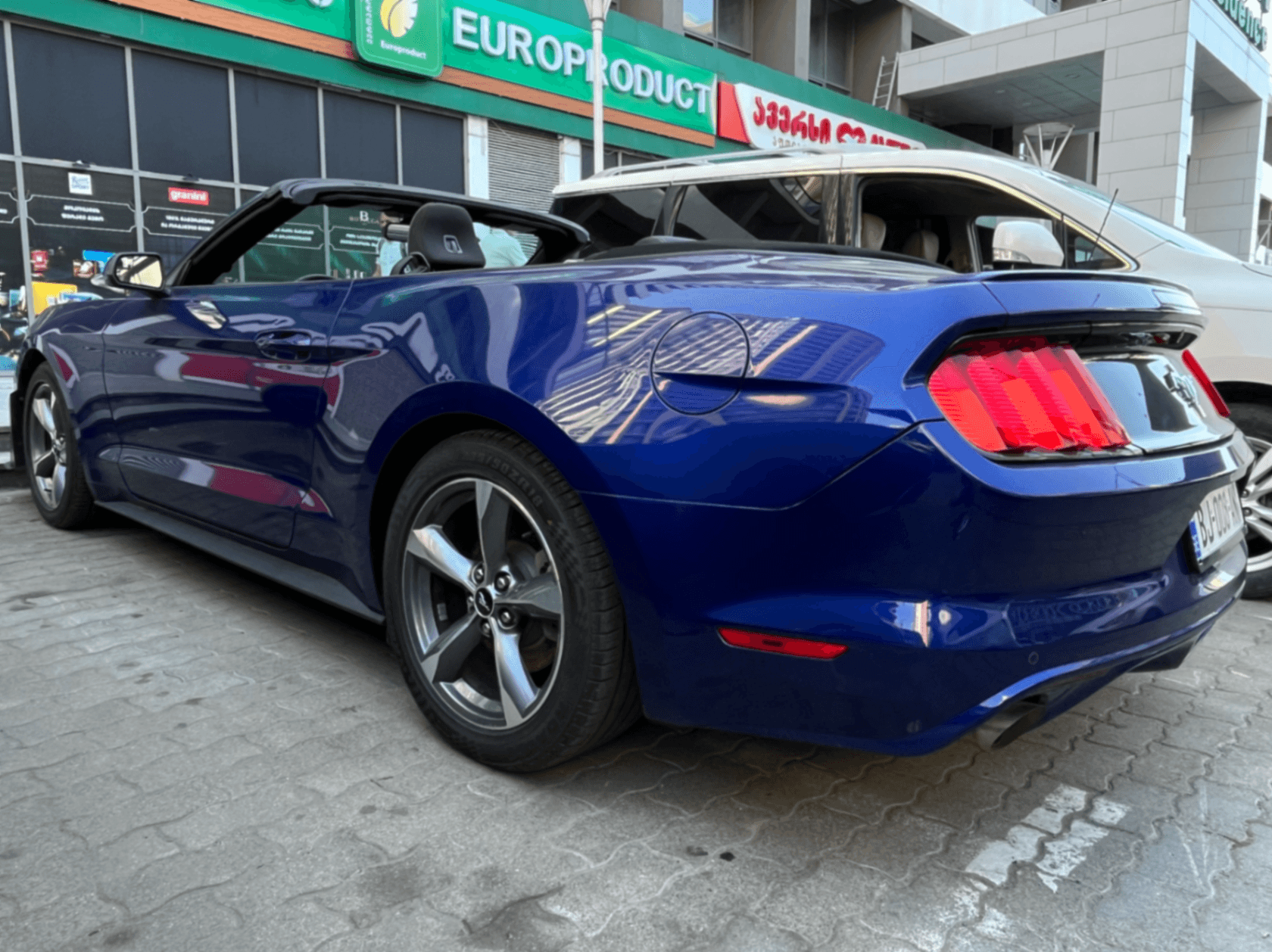 Rent Ford mustang in Batumi — photo 3