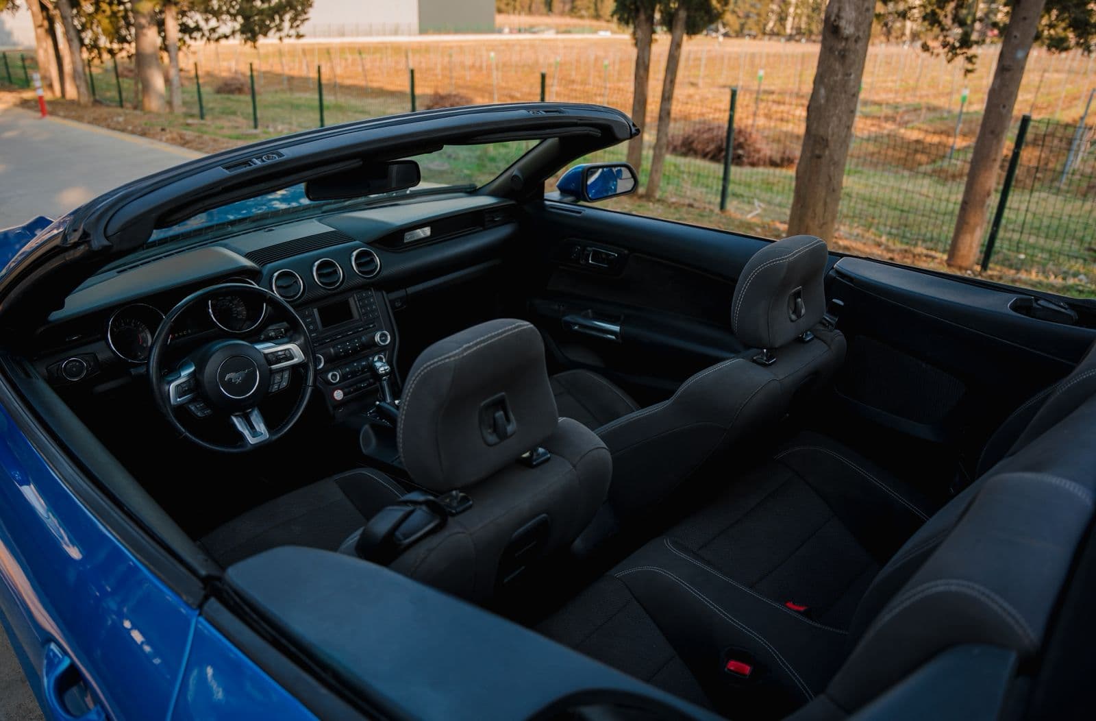 Ford mustang 2017  view 2