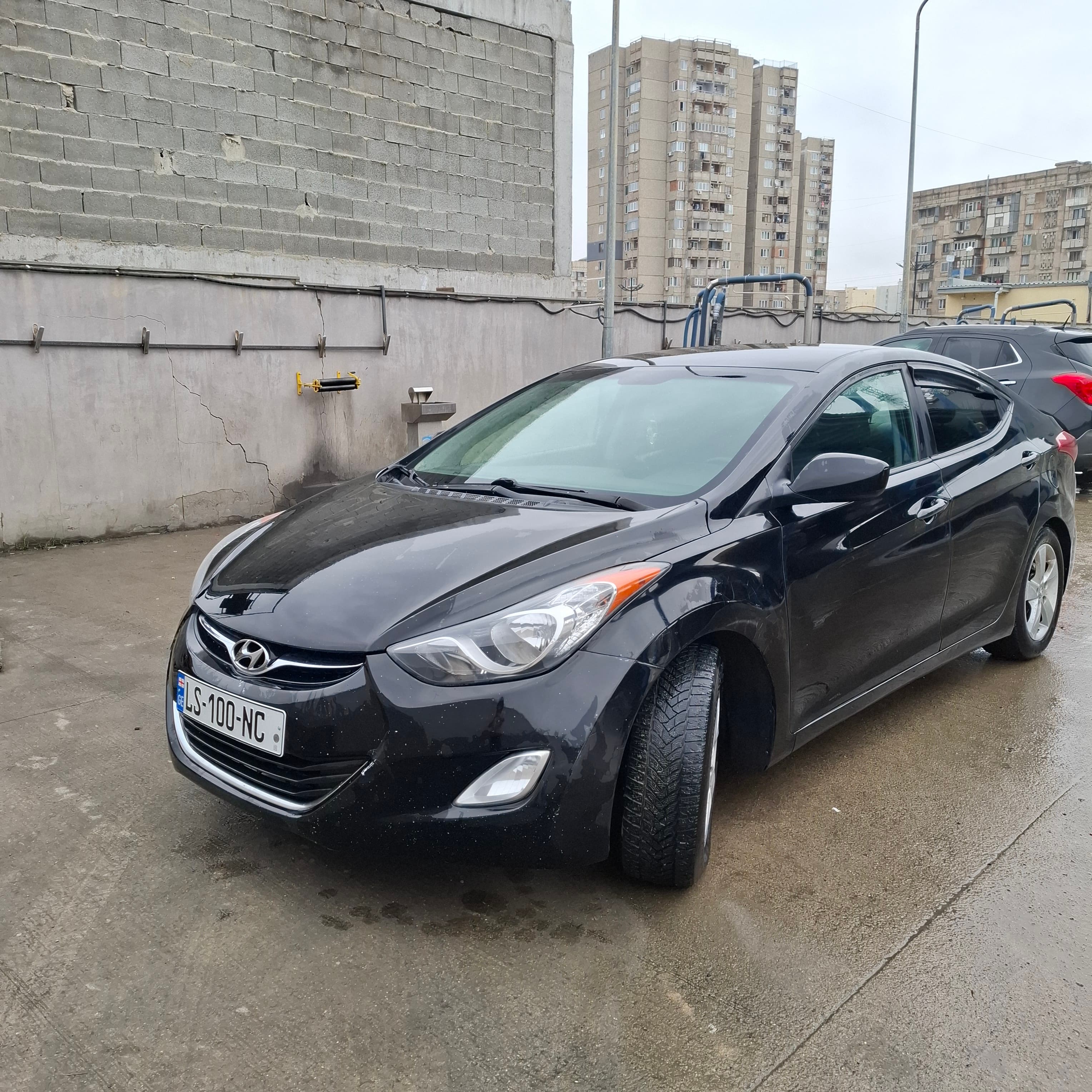 hyundai elantra 2013 view 3
