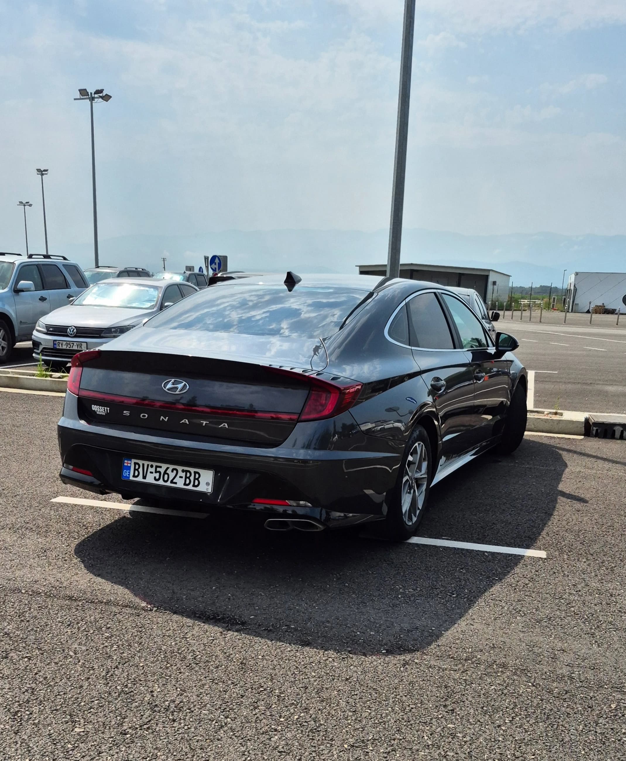 Rent Hyundai Sonata in Kutaisi — photo 4