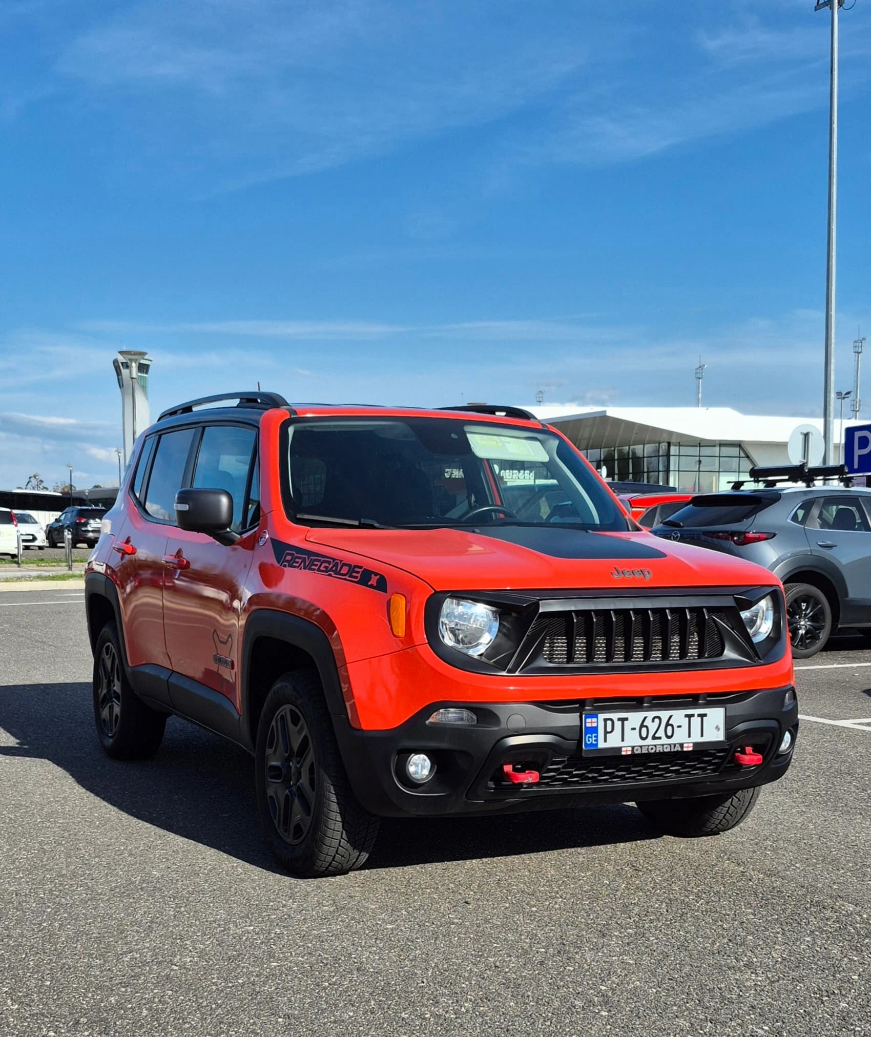 Rent Jeep renegarde