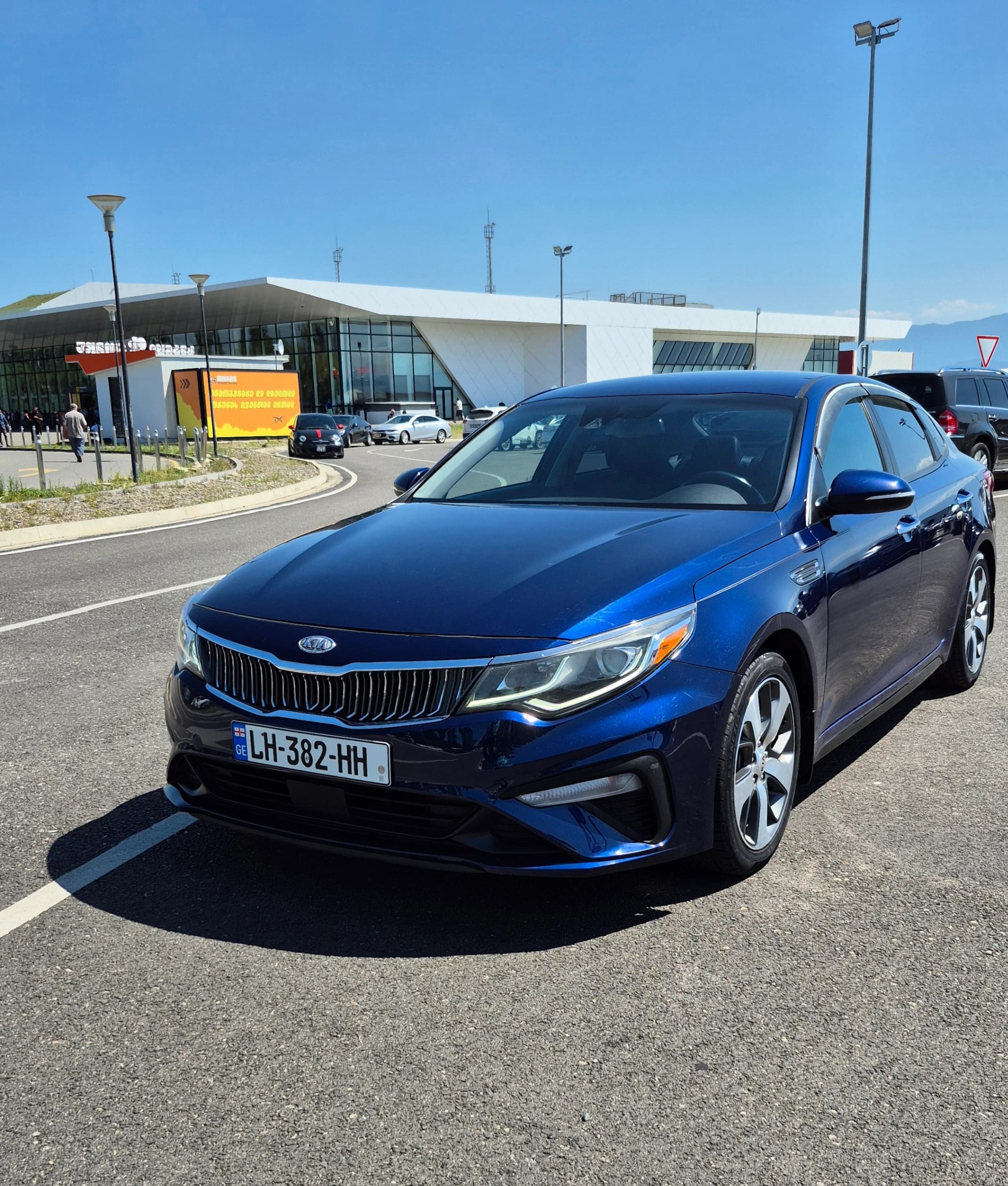 Rent Kia optima