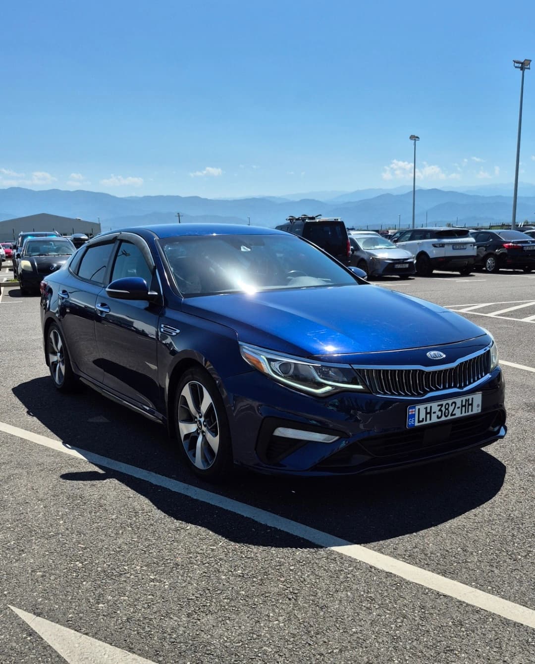 Rent Kia Optima in Kutaisi — photo 2