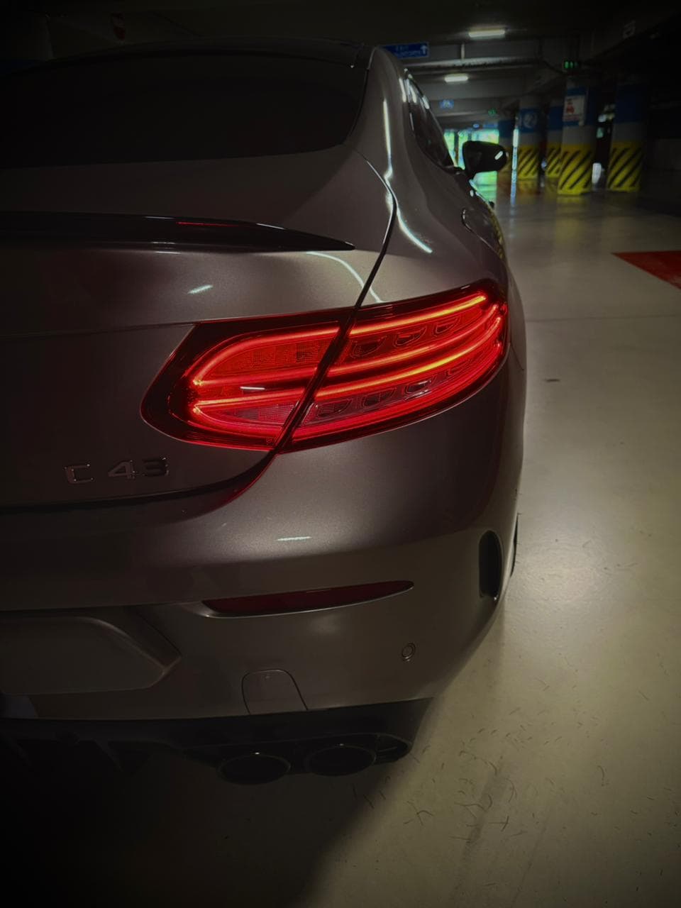 Mercedes-benz C43 AMG 2020 view 6