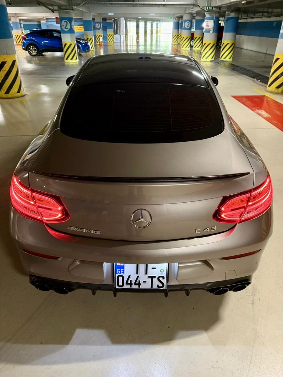 Mercedes-benz C43 AMG 2020 view 3