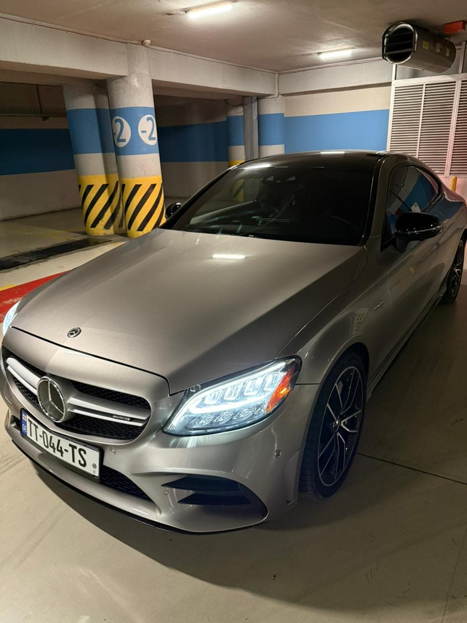 Mercedes-benz C43 AMG 2020 view 2