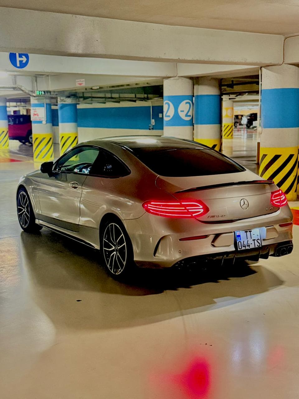 Mercedes-benz C43 AMG 2020 view 5