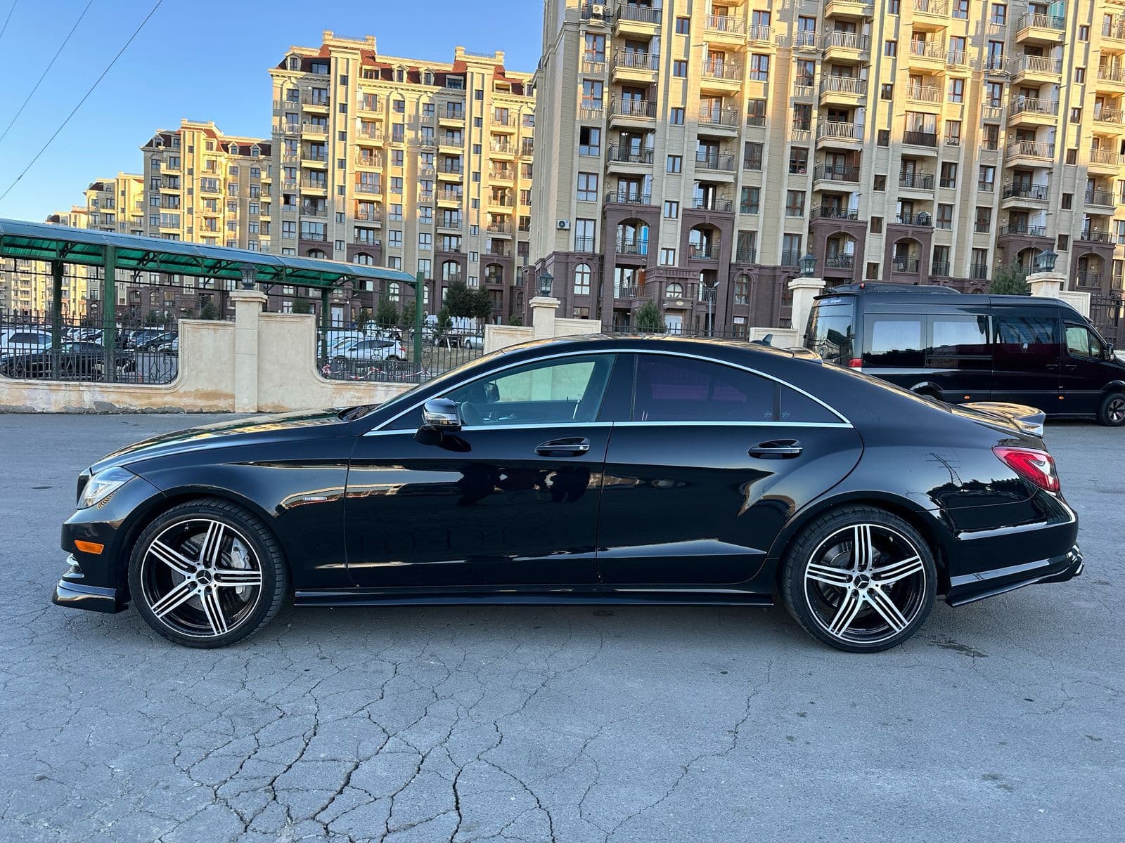 Mercedes-benz cls 550 2012  view 7