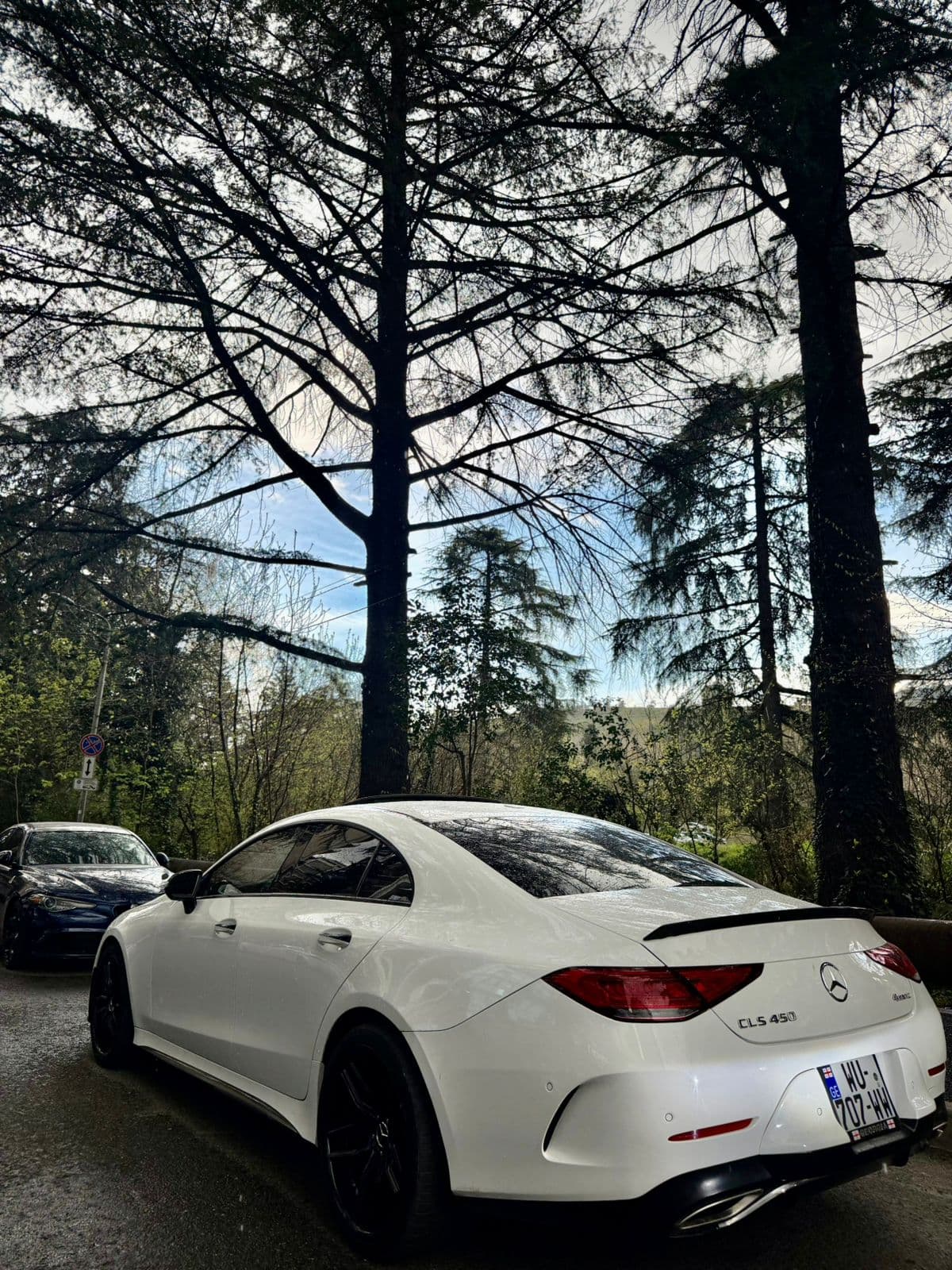 Mercedes-benz cls450 2020 view 4