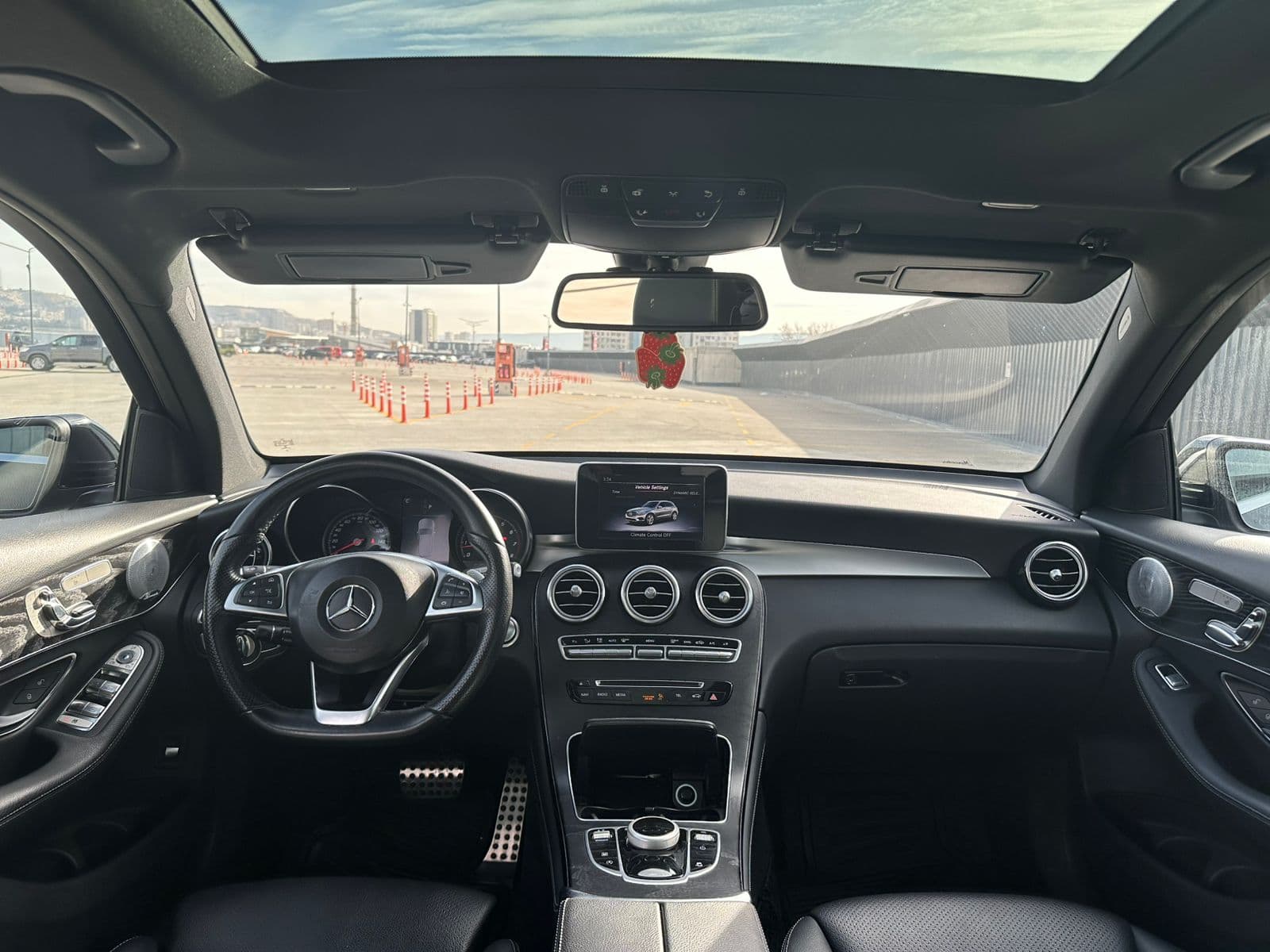 Mercedes-benz Glc 300 2018 view 8