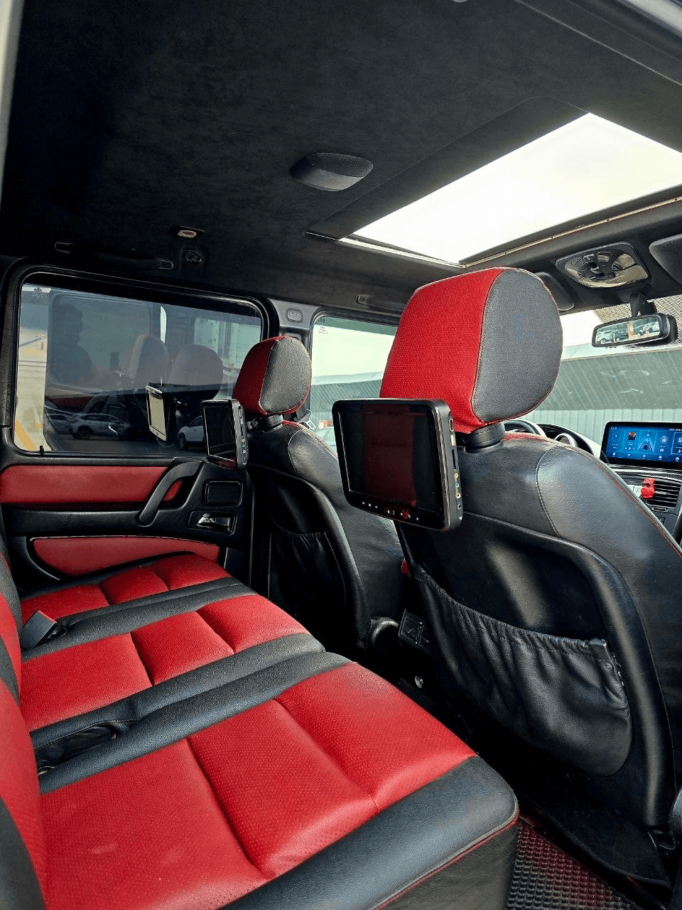 Rent mercedes benz G500 in tbilisi — photo 7