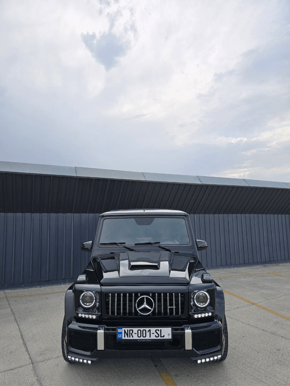 Rent mercedes benz G500 in tbilisi — photo 1