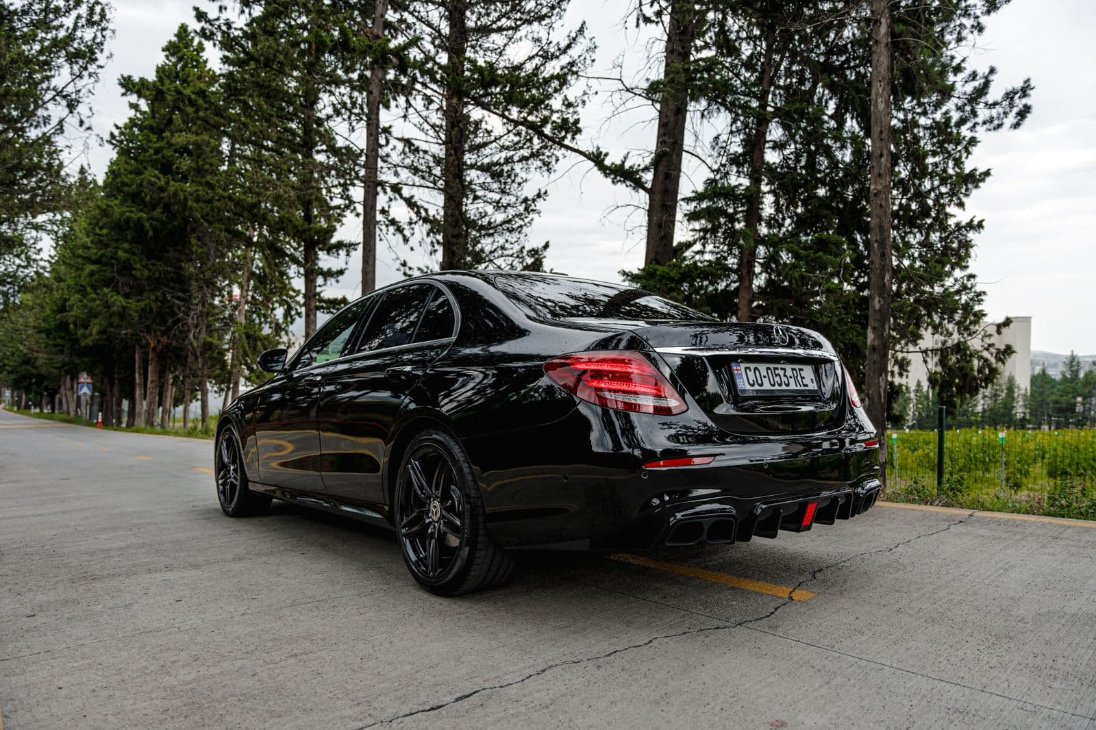 Mersedes-benz e300 2018  view 7