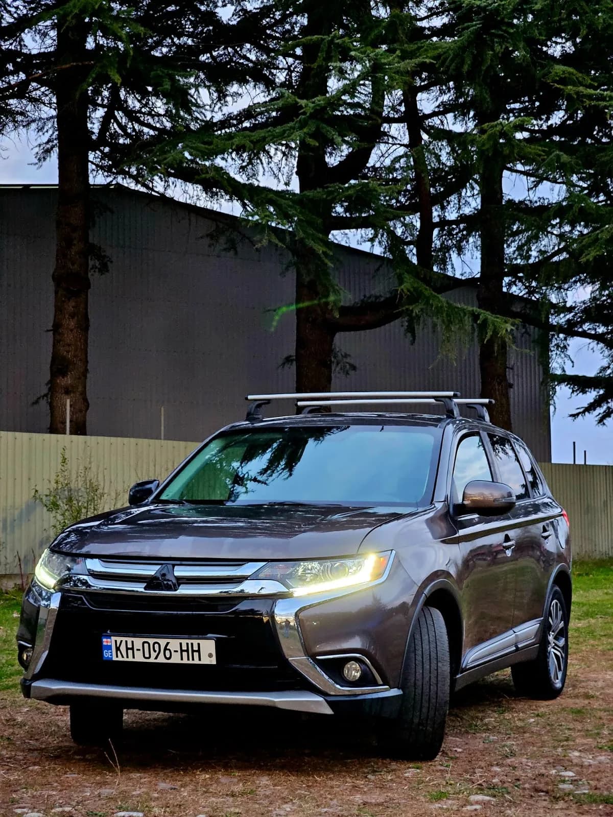 Rent Mitsubishi Outlander in Kutaisi — photo 2