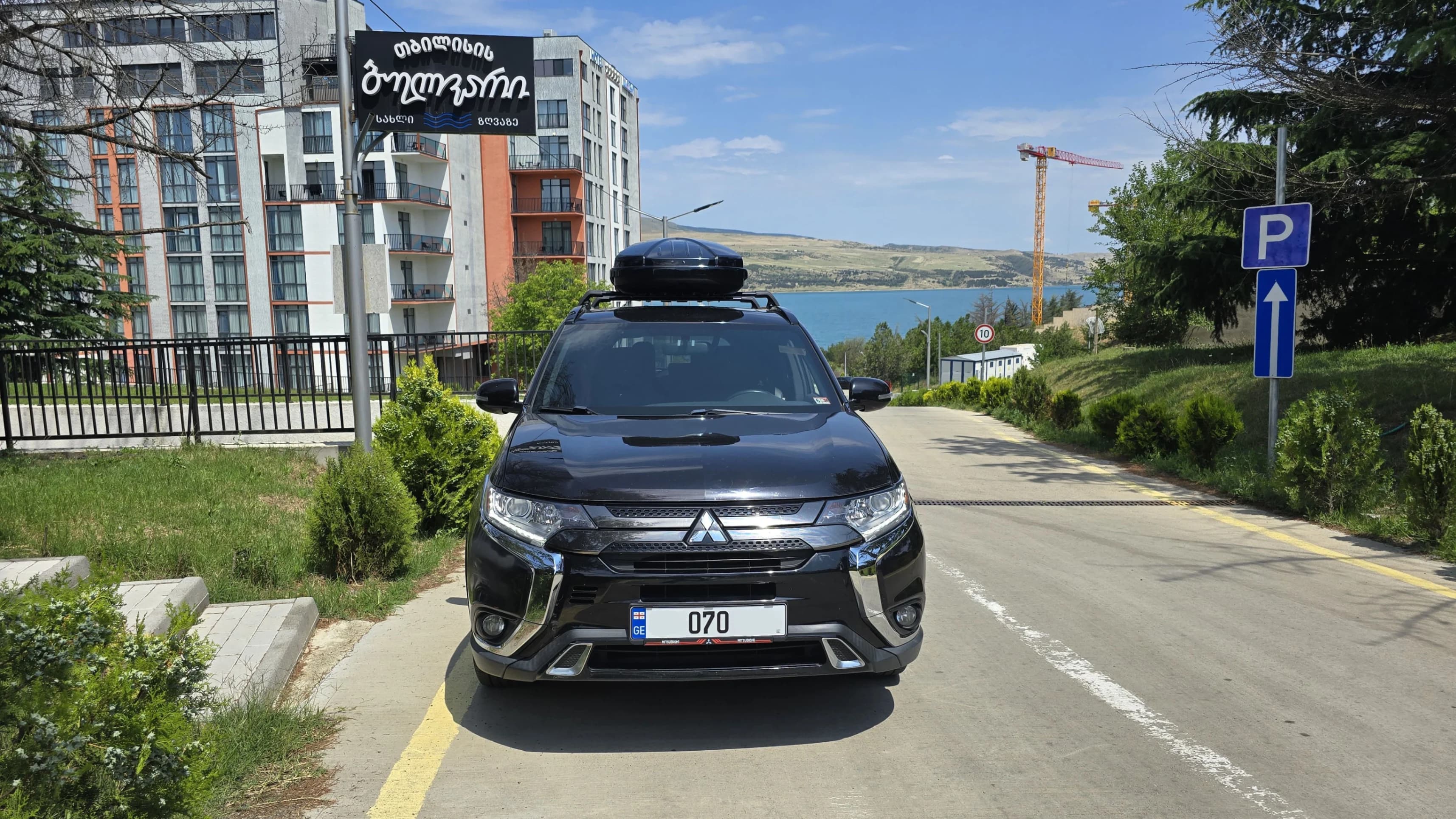 Rent Mitsubishi Outlander in Tbilisi — photo 6