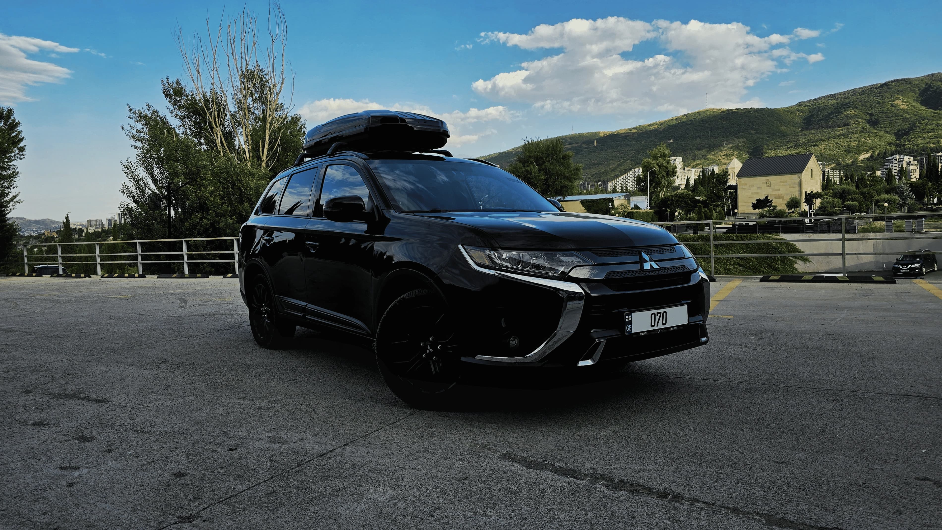 Rent Mitsubishi Outlander in Tbilisi — photo 5