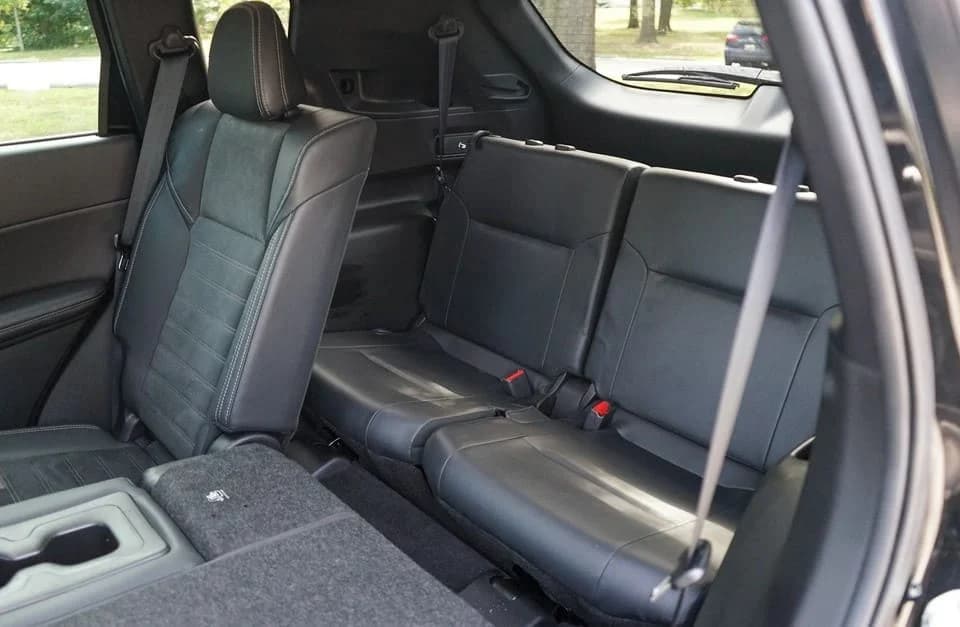 Rent Mitsubishi Outlander in Tbilisi — photo 8