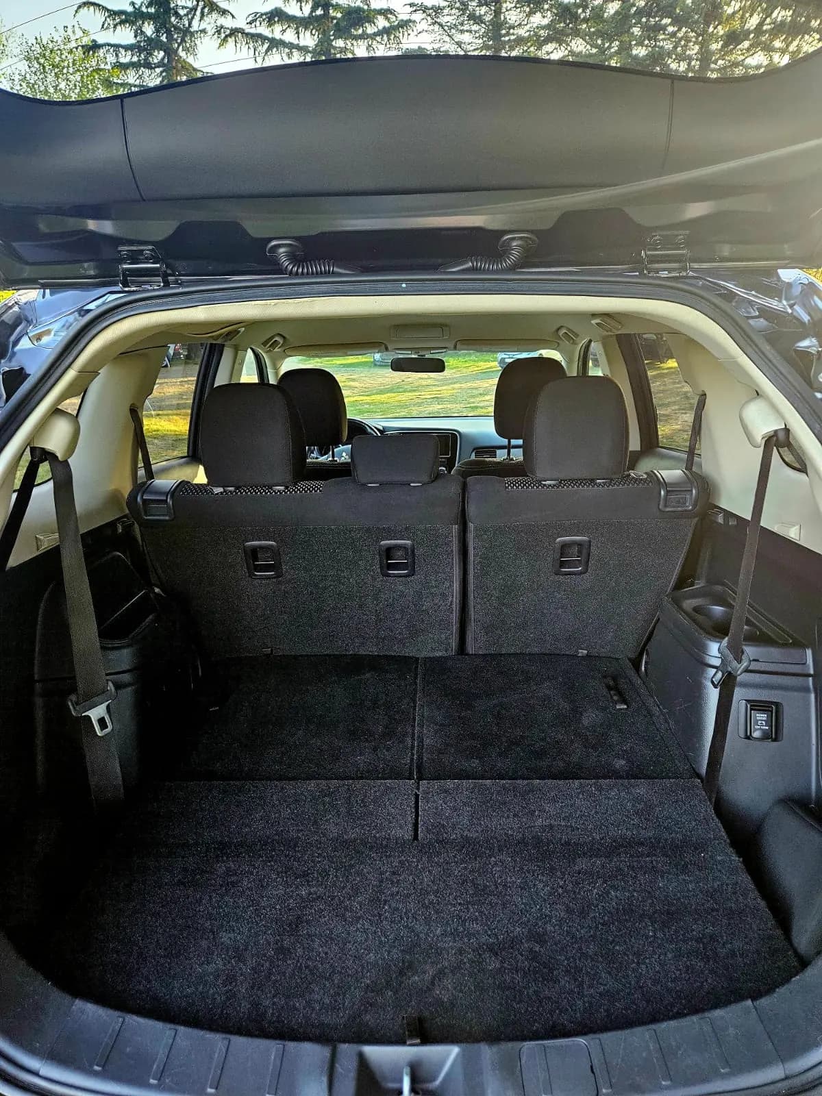 Rent Mitsubishi Outlander in Kutaisi — photo 8