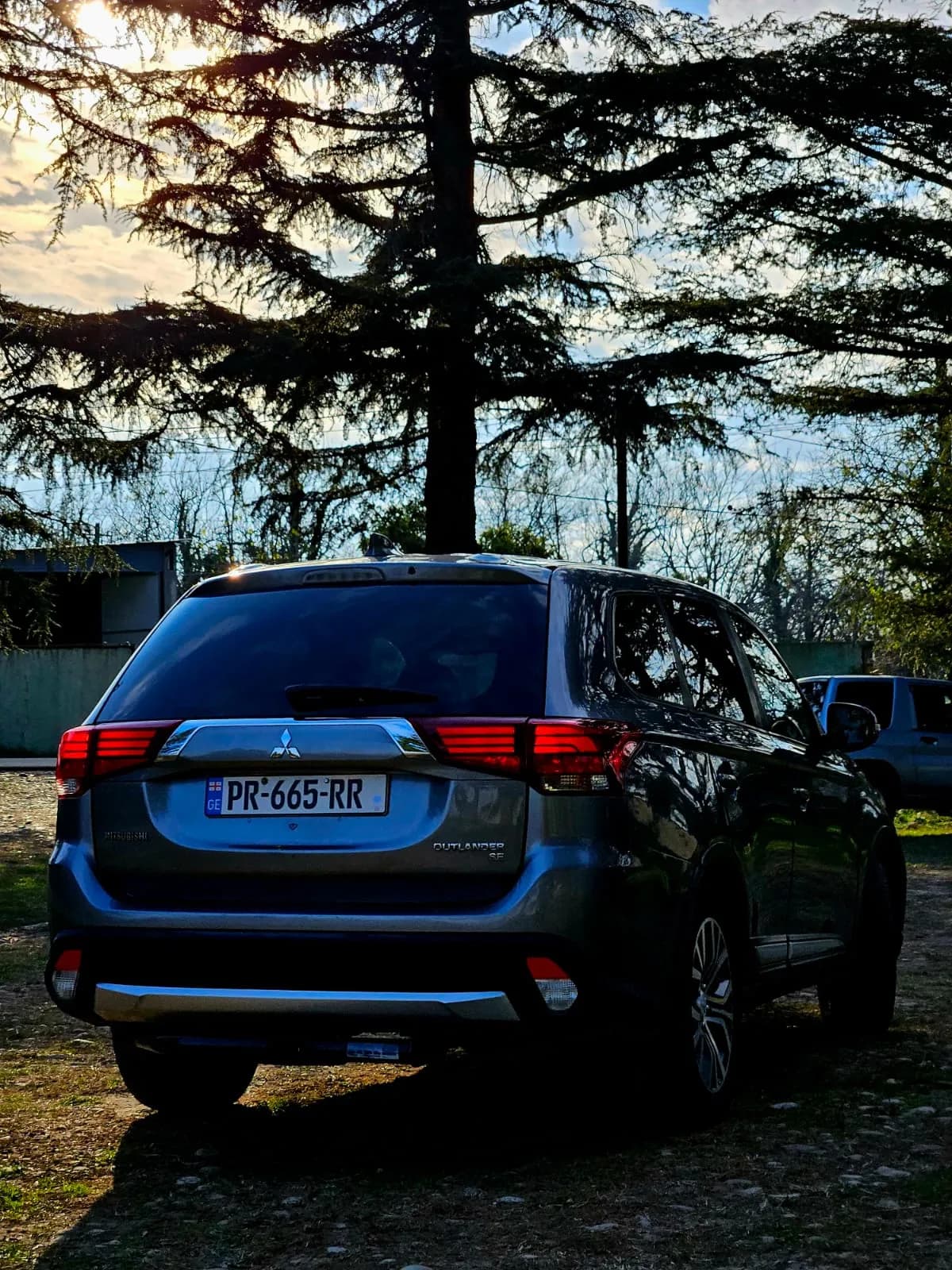 Rent Mitsubishi Outlander in Kutaisi — photo 4