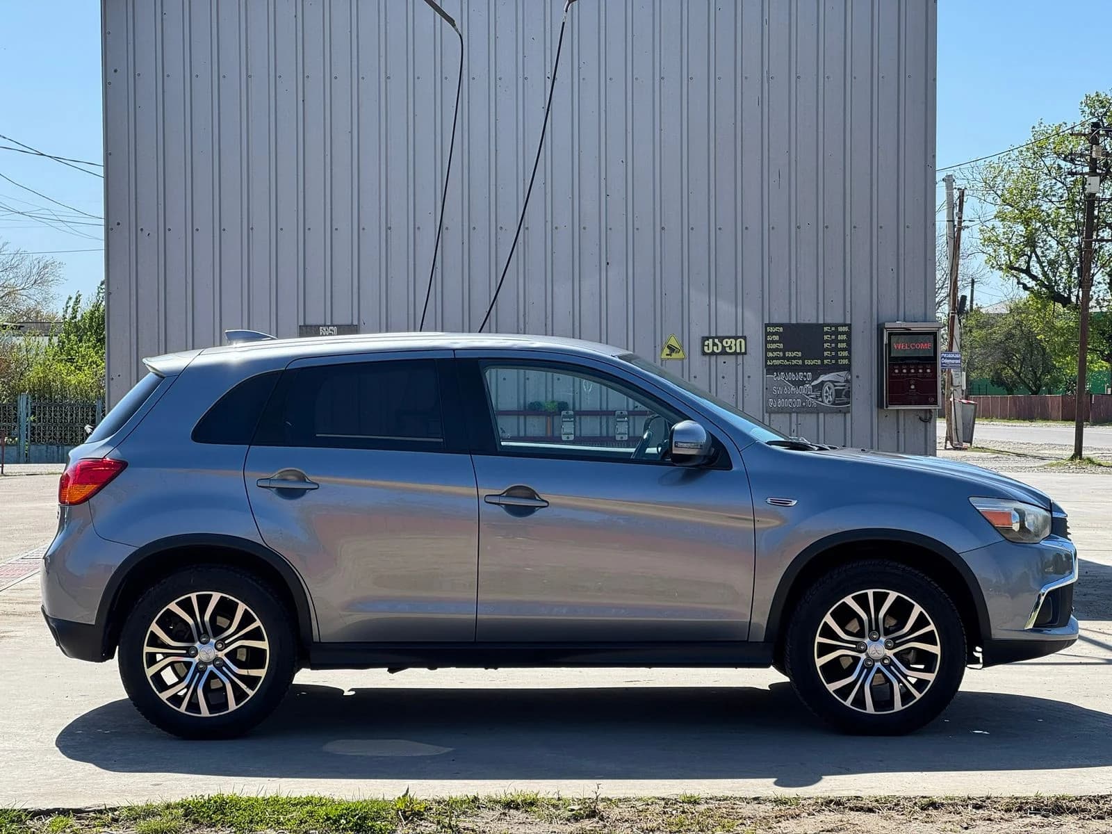 Rent Mitsubishi Outlander Sport in Kutaisi — photo 5