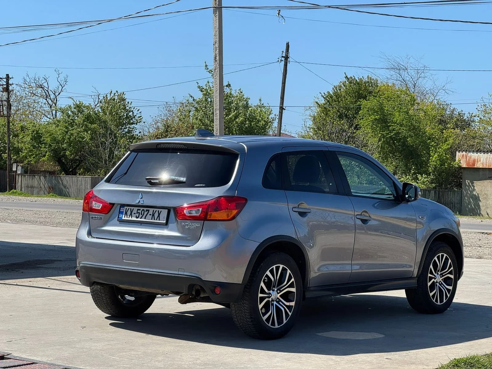 Rent Mitsubishi Outlander Sport in Kutaisi — photo 3