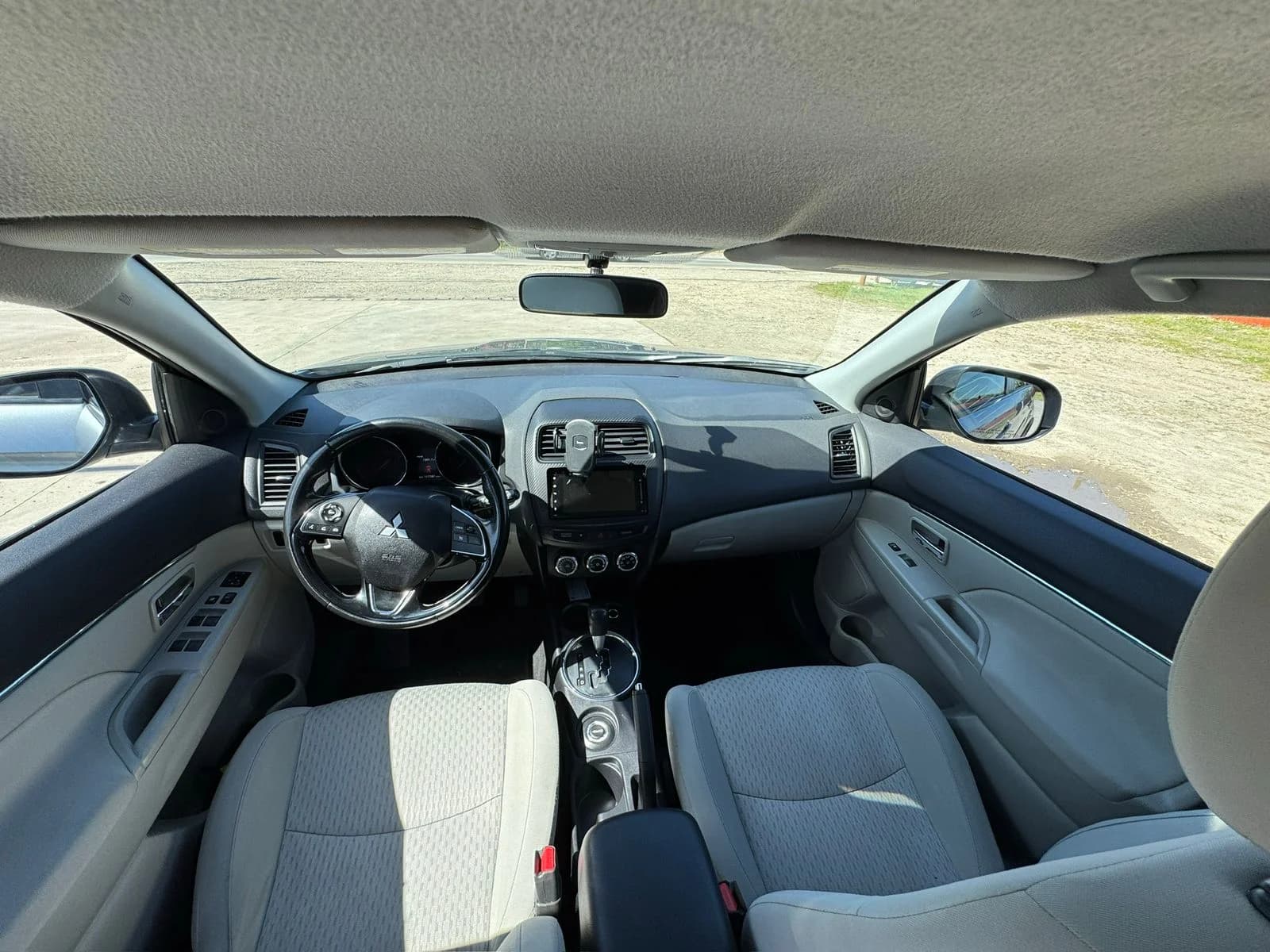 Rent Mitsubishi Outlander Sport in Kutaisi — photo 7