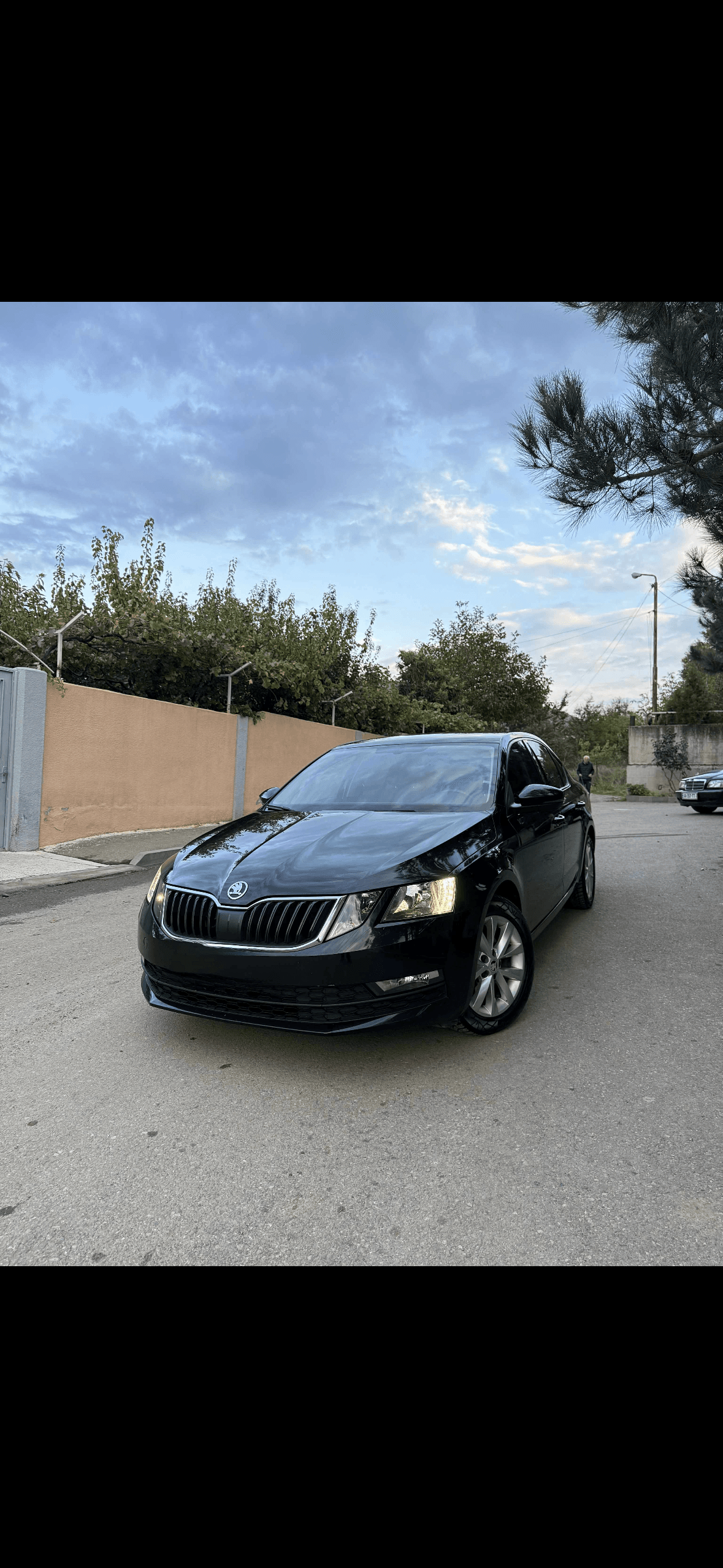 Skoda Octavia photo 2