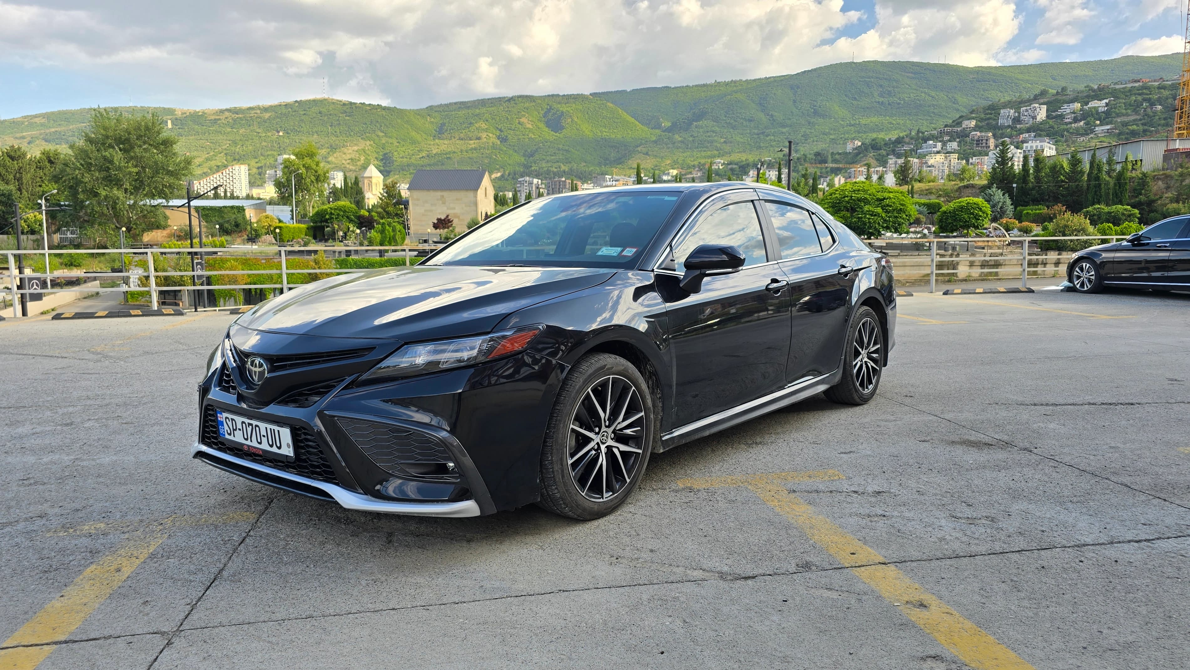 Rent Toyota Camry in Tbilisi — photo 4