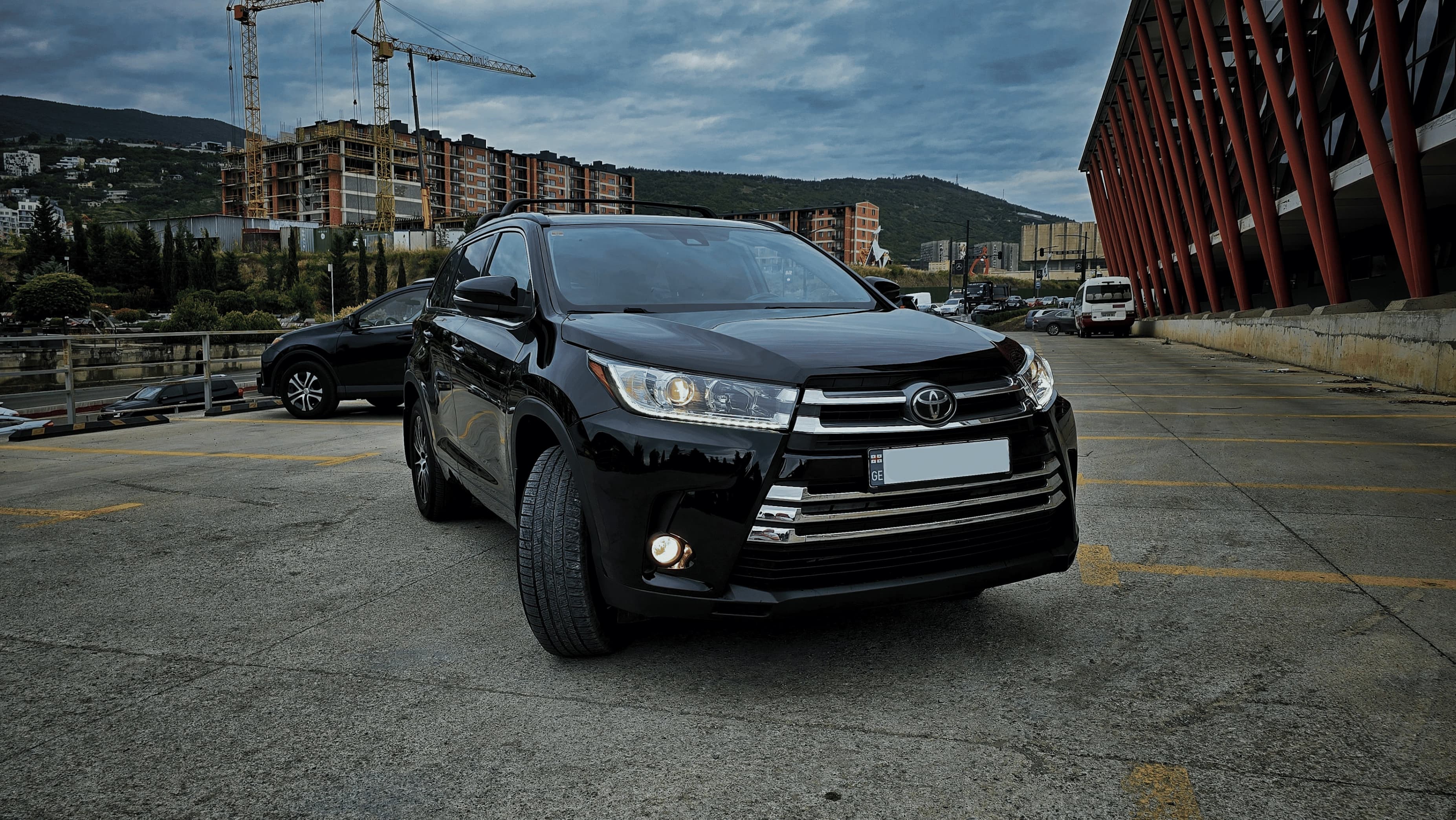 Rent Toyota Highlander  in Tbilisi — photo 6