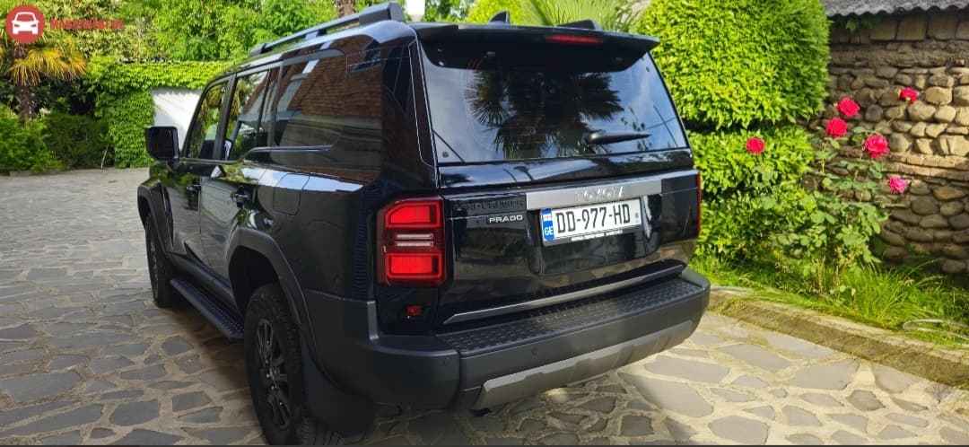 Toyota Land Cruiser Prado  photo 3