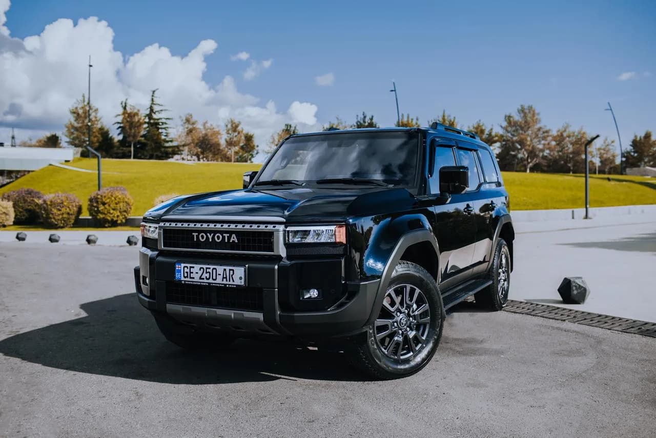 Toyota prado 2025  view 1