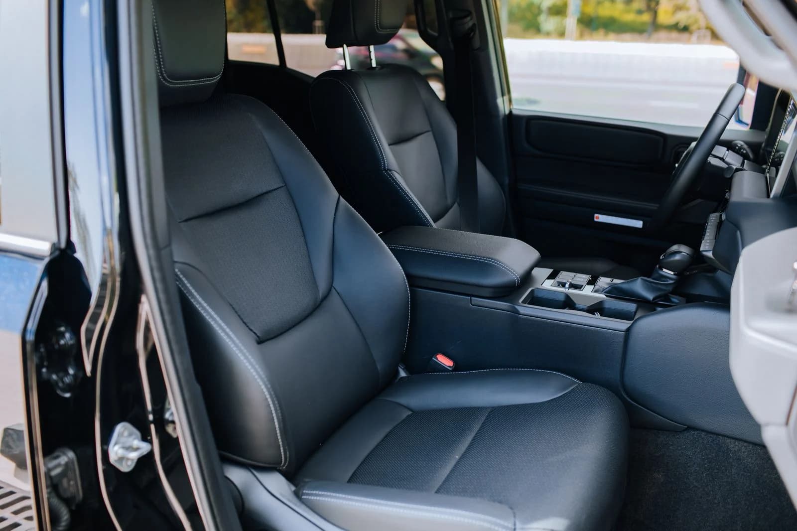 Toyota prado 2025  view 6