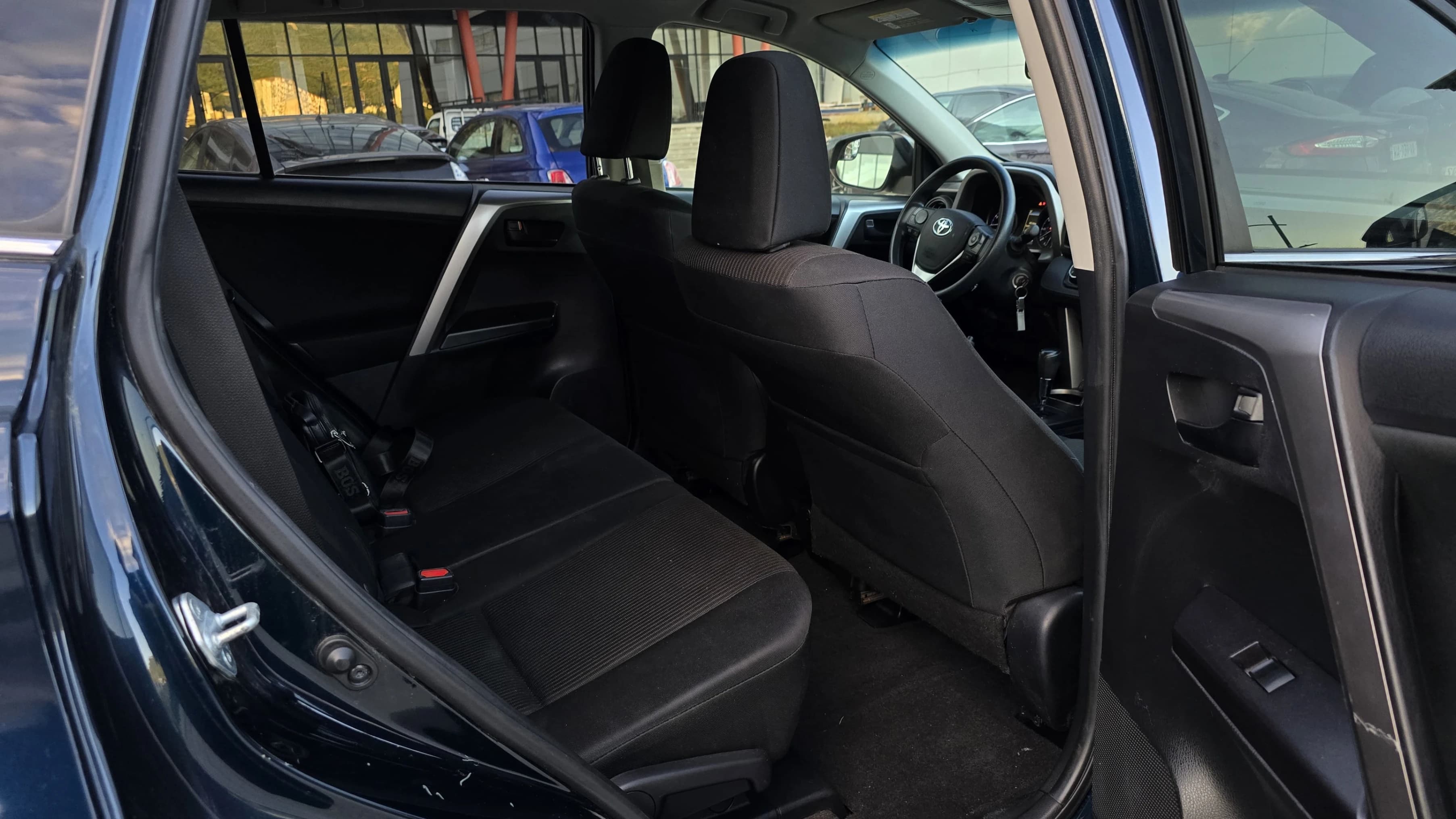 Rent Toyota Rav4 in Tbilisi — photo 7