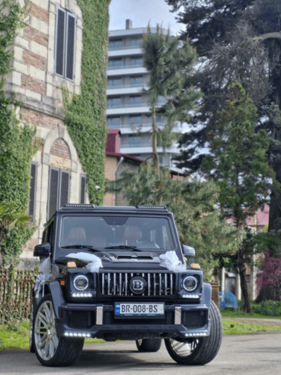 Mercedes-Benz G550